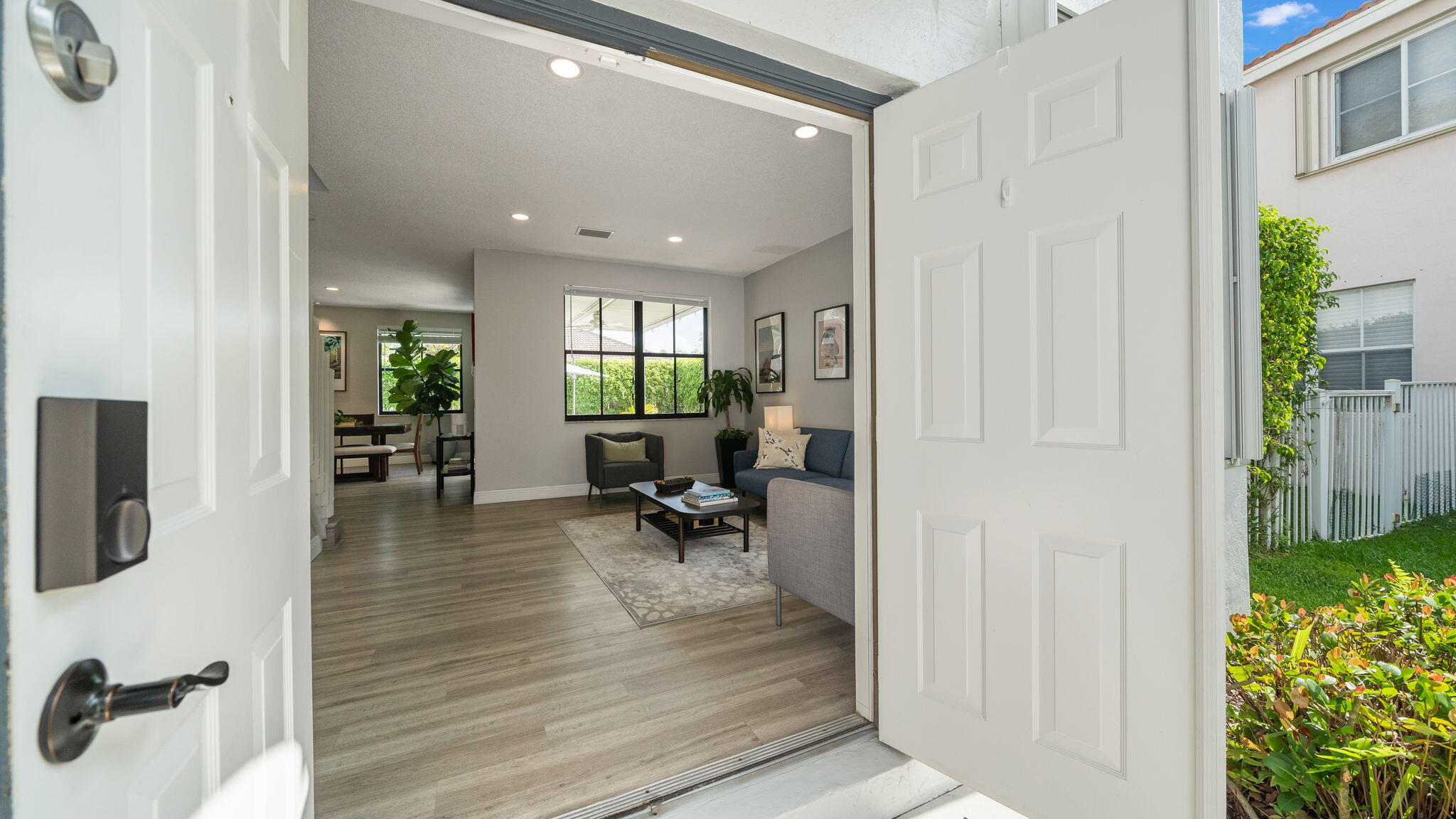 SECTOR 2-PARCELS 1 2 3 4 5 6 7 - Residential