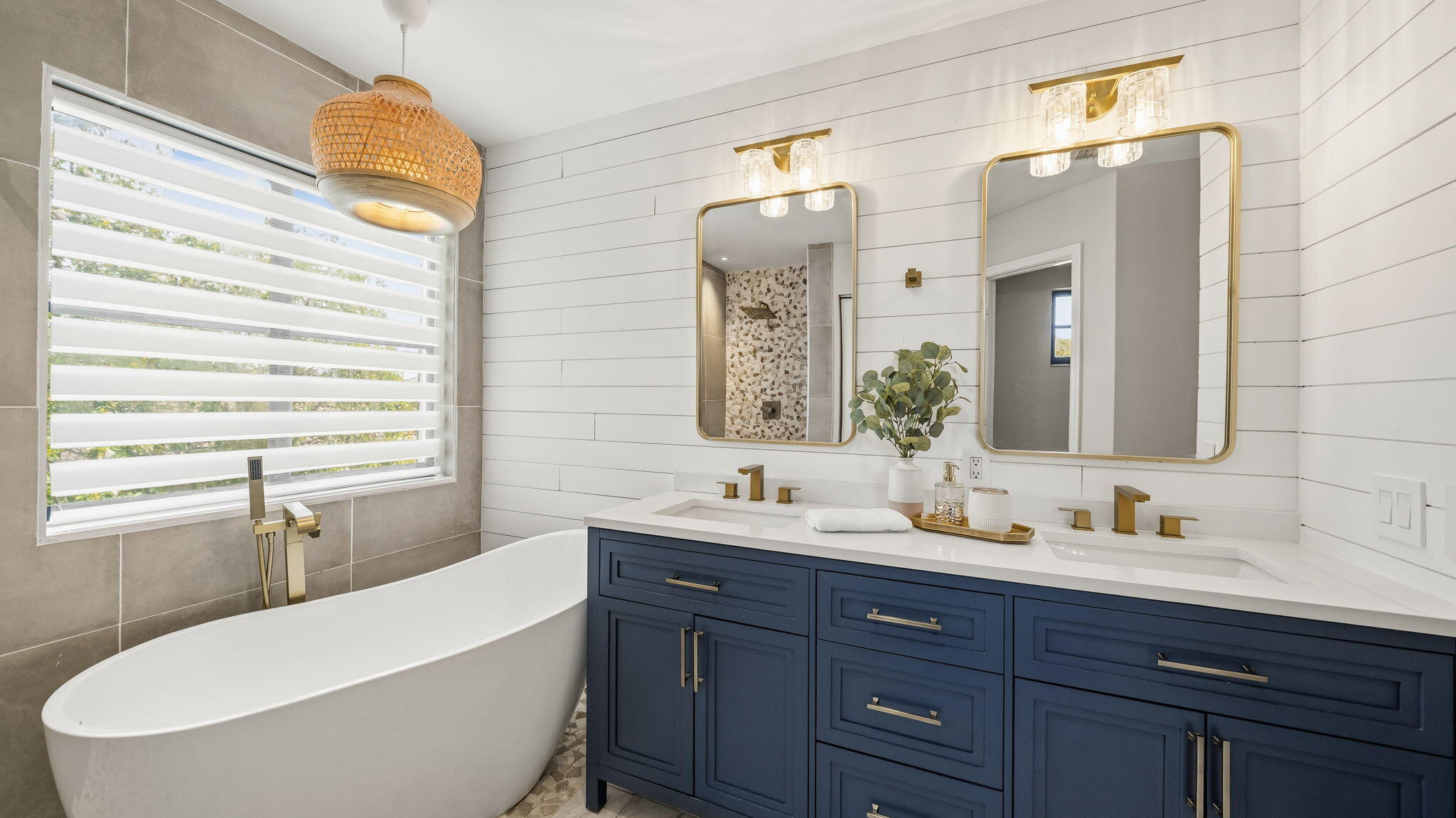 SECTOR 2-PARCELS 1 2 3 4 5 6 7 - Residential