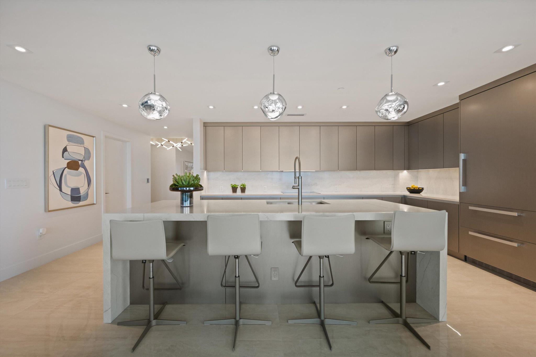 AMRIT OCEAN RESORT 2 COND - Residential