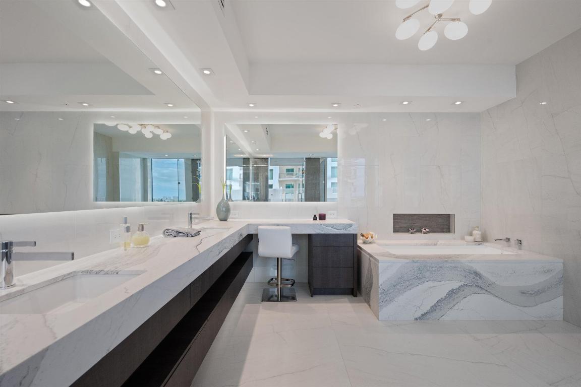 AMRIT OCEAN RESORT 2 CONDO - Residential