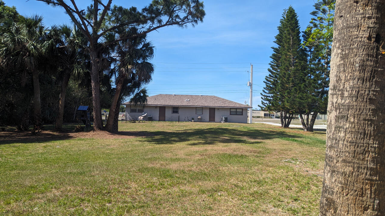 INDIAN RIVER ESTATES UNIT 4 - Residential Income