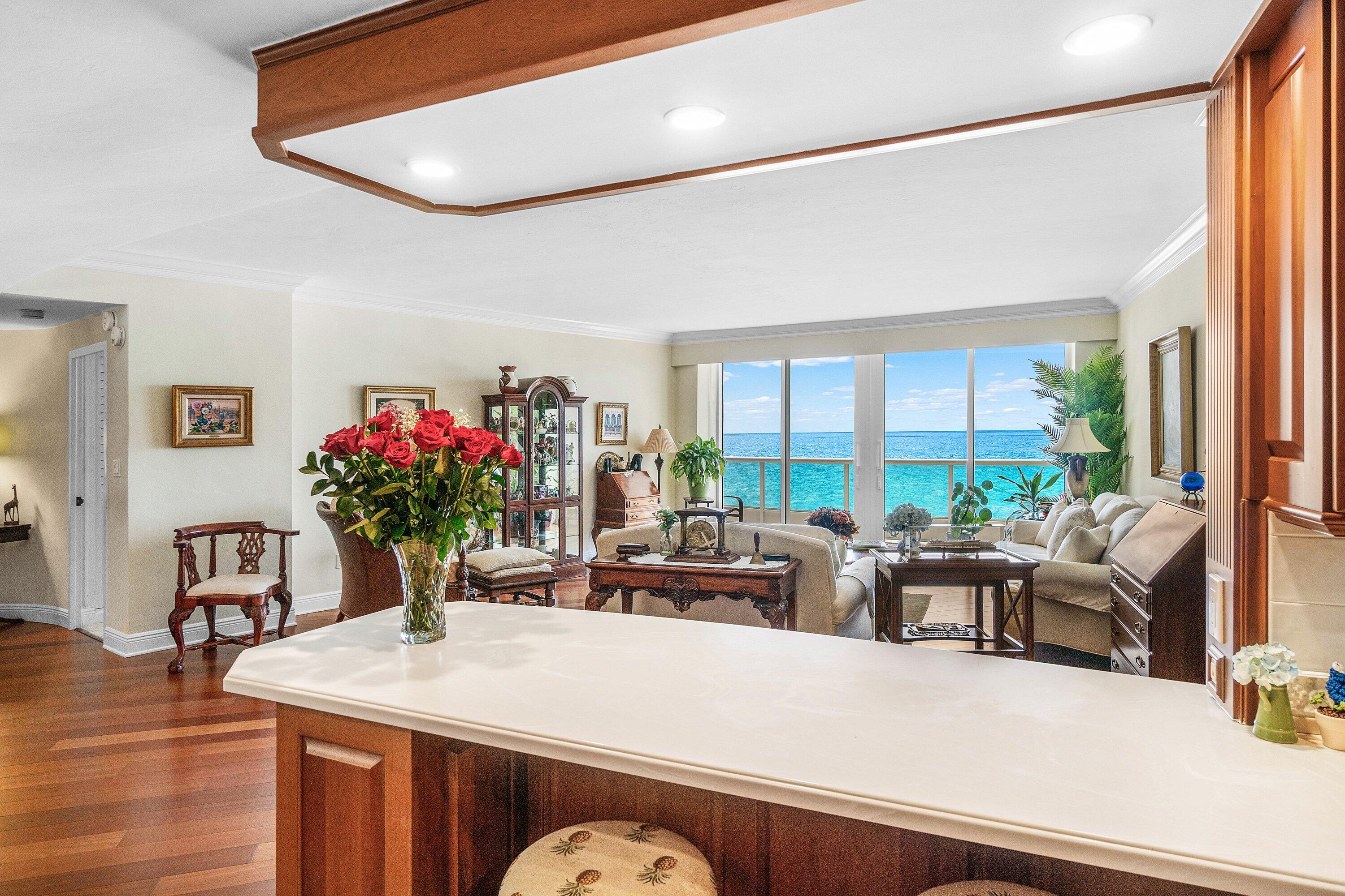 SABAL POINT APTS CONDO - Residential