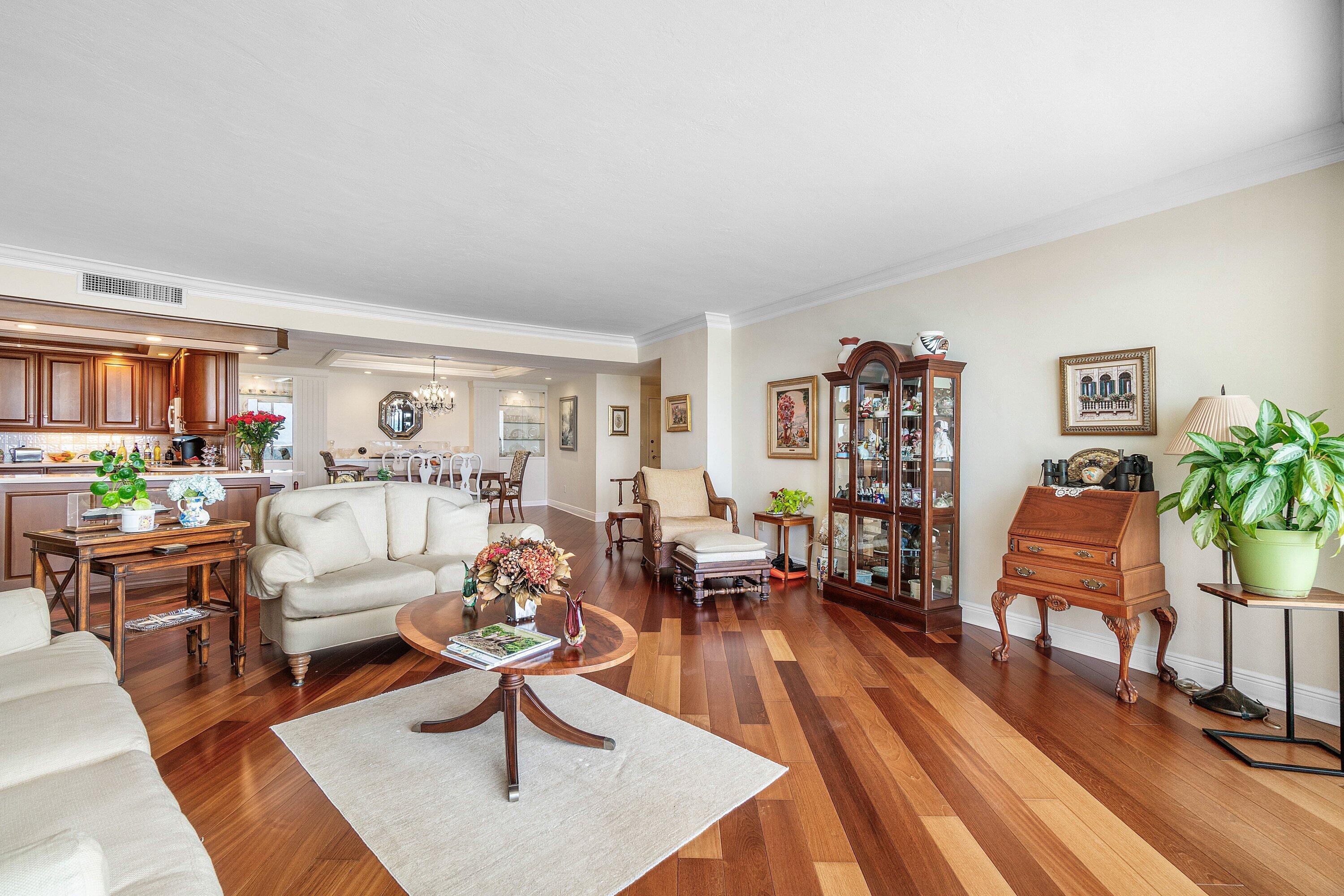 SABAL POINT APTS CONDO - Residential