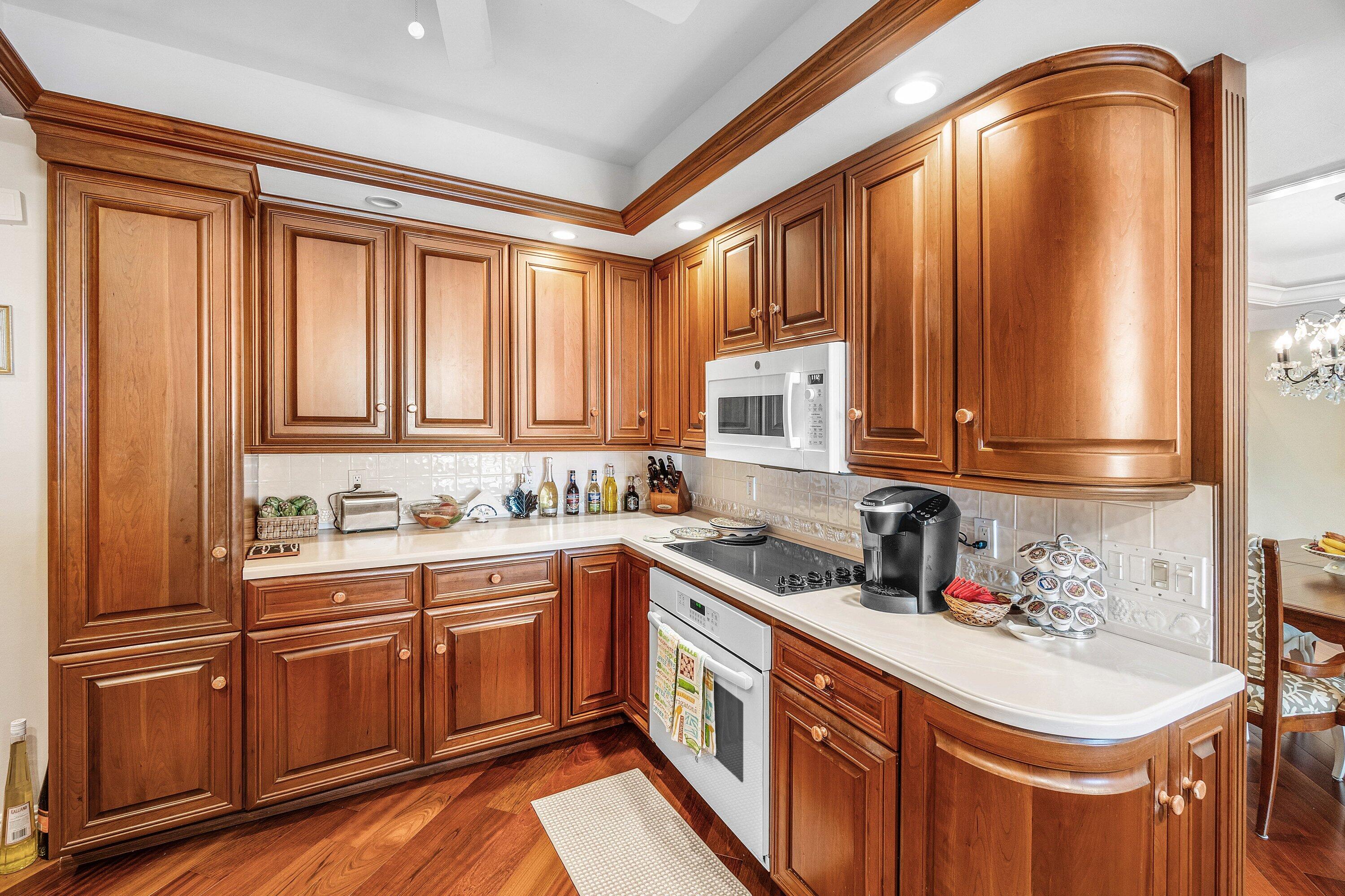 SABAL POINT APTS CONDO - Residential