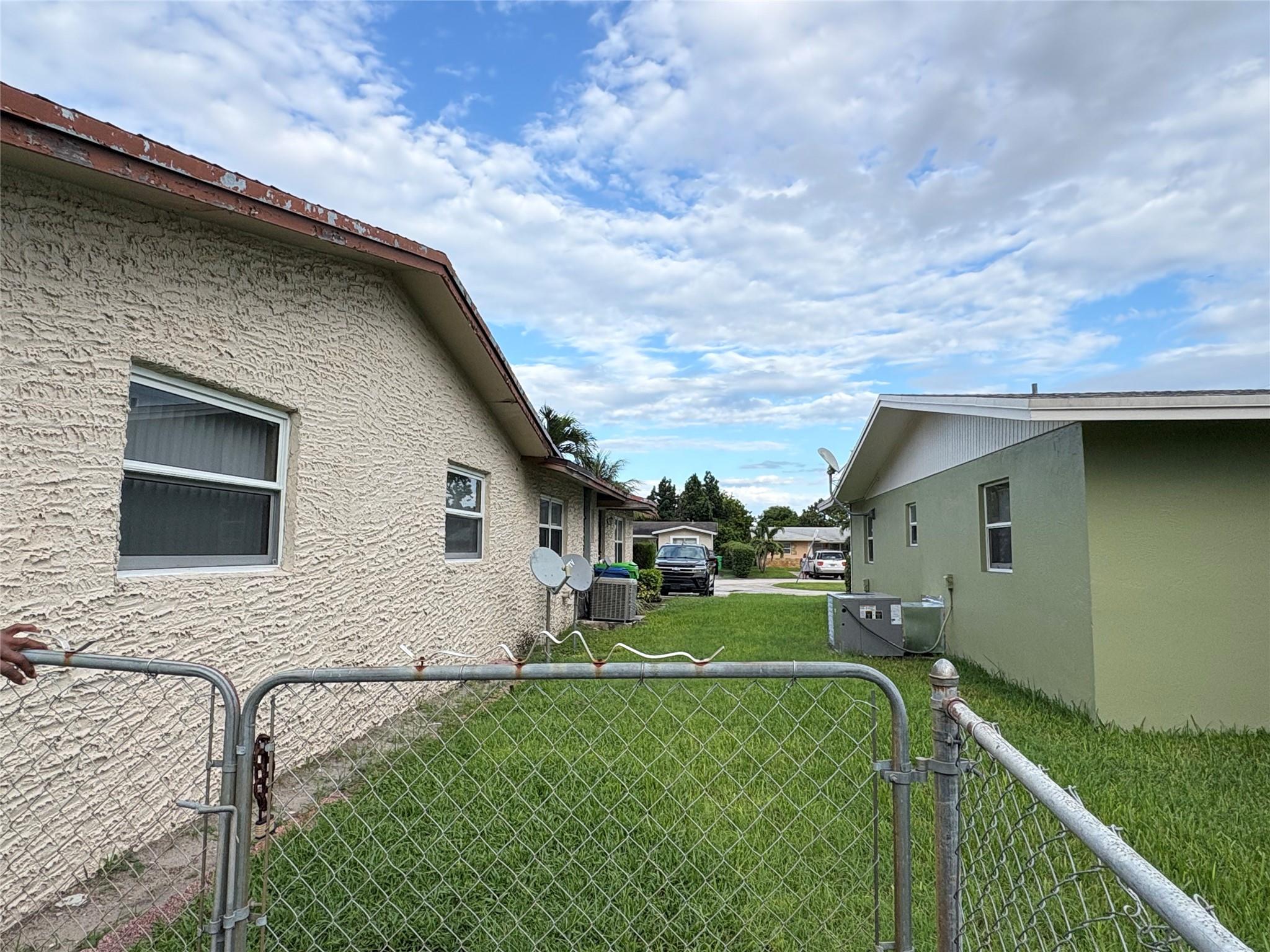 Sunrise Golf Village Sec - Residential Lease