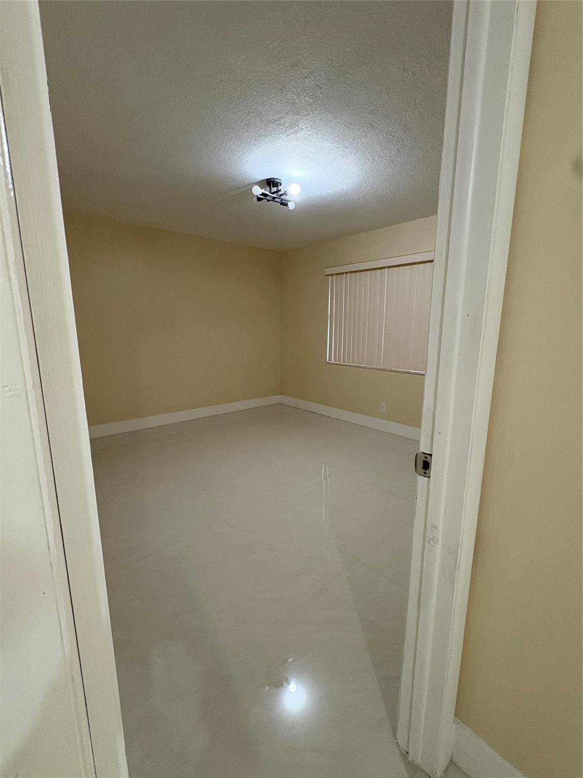 Sunrise Golf Village Sec - Residential Lease