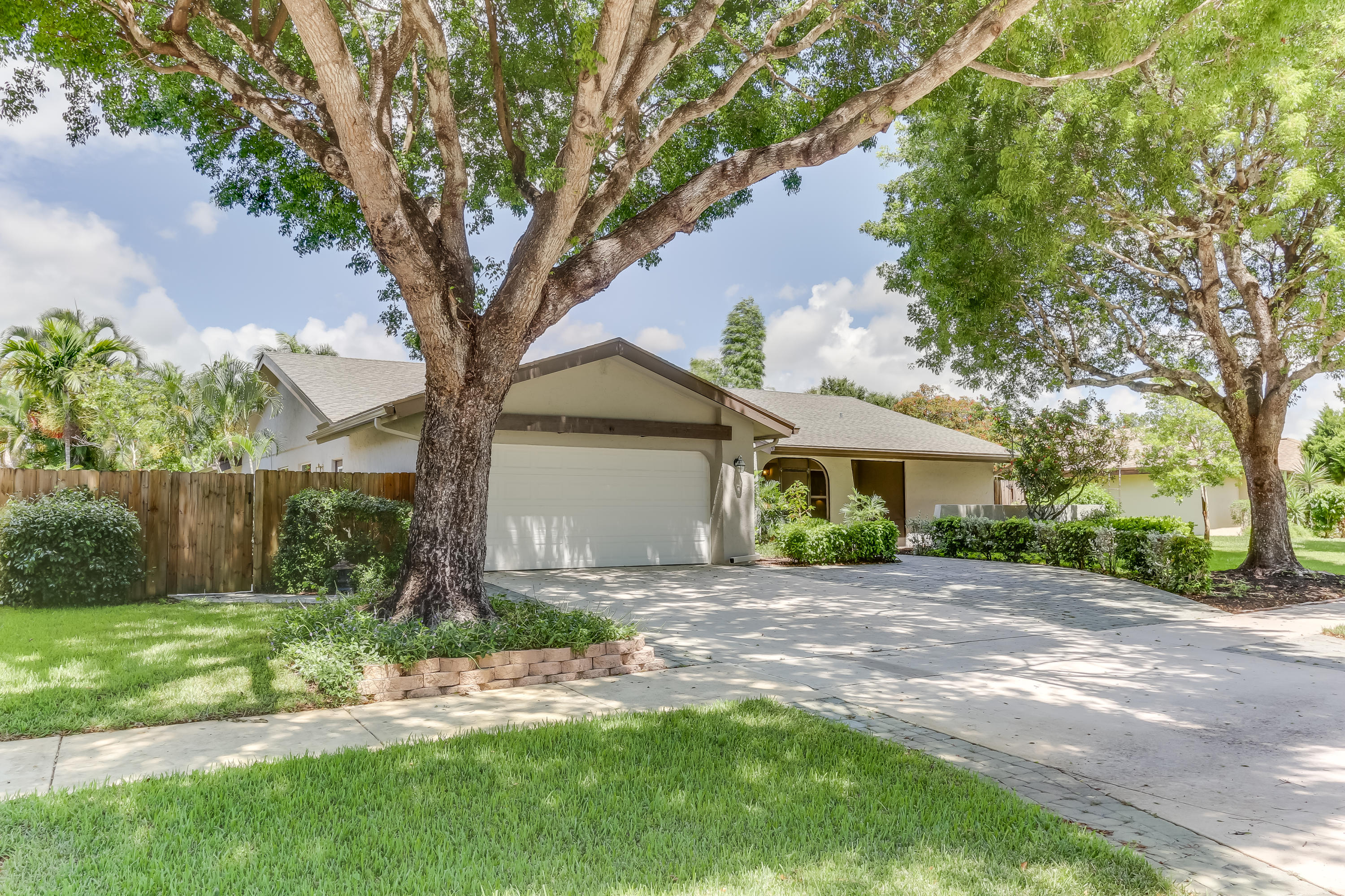 Pheasant Walk - Residential