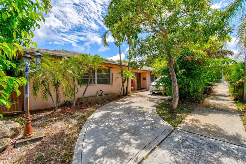 SOUTHLAND PARK - Residential Income