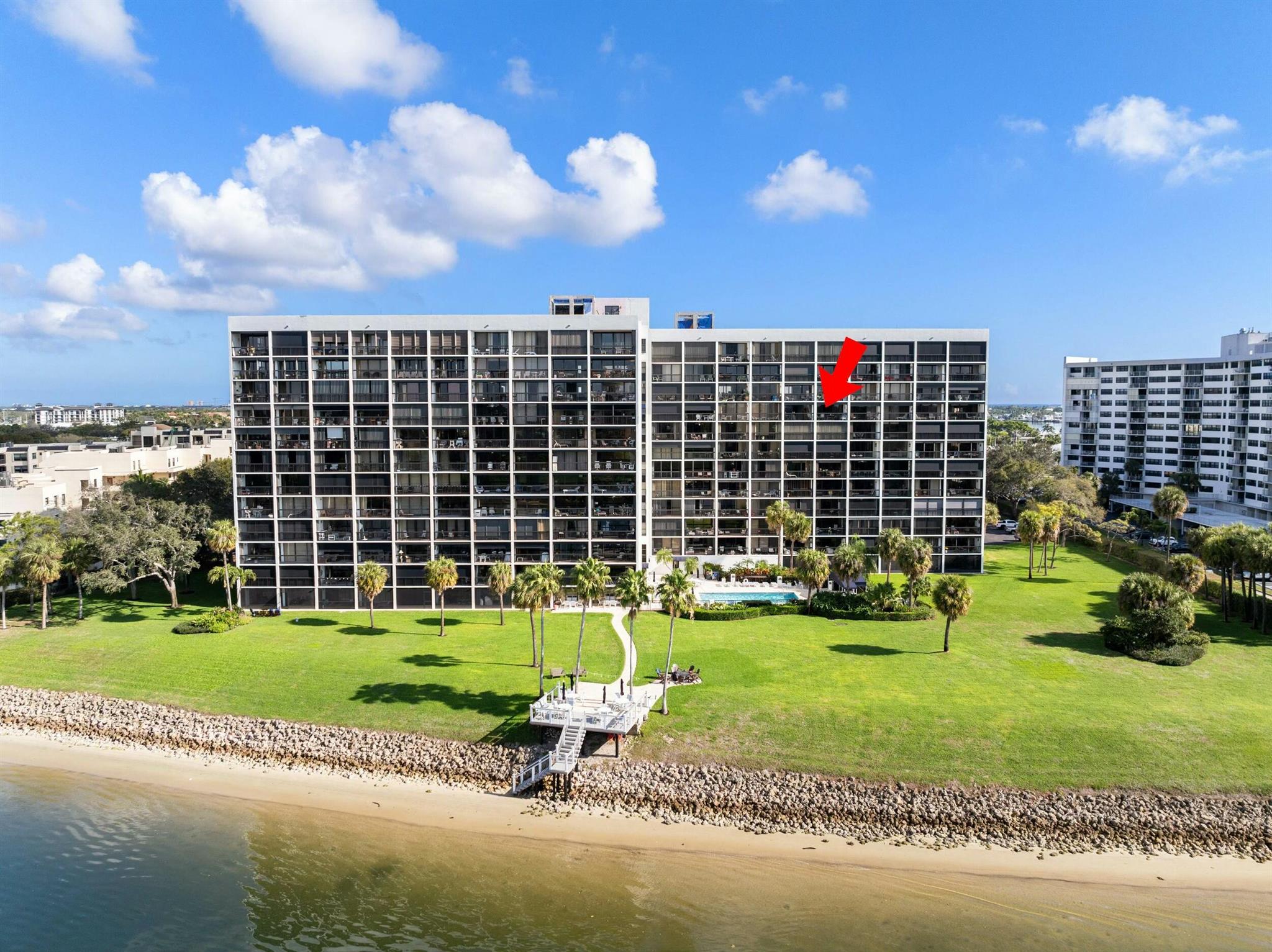 356 Golfview Road 903