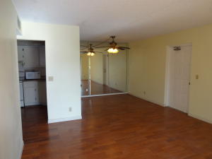 PALM CLUB VILLAGE - Residential