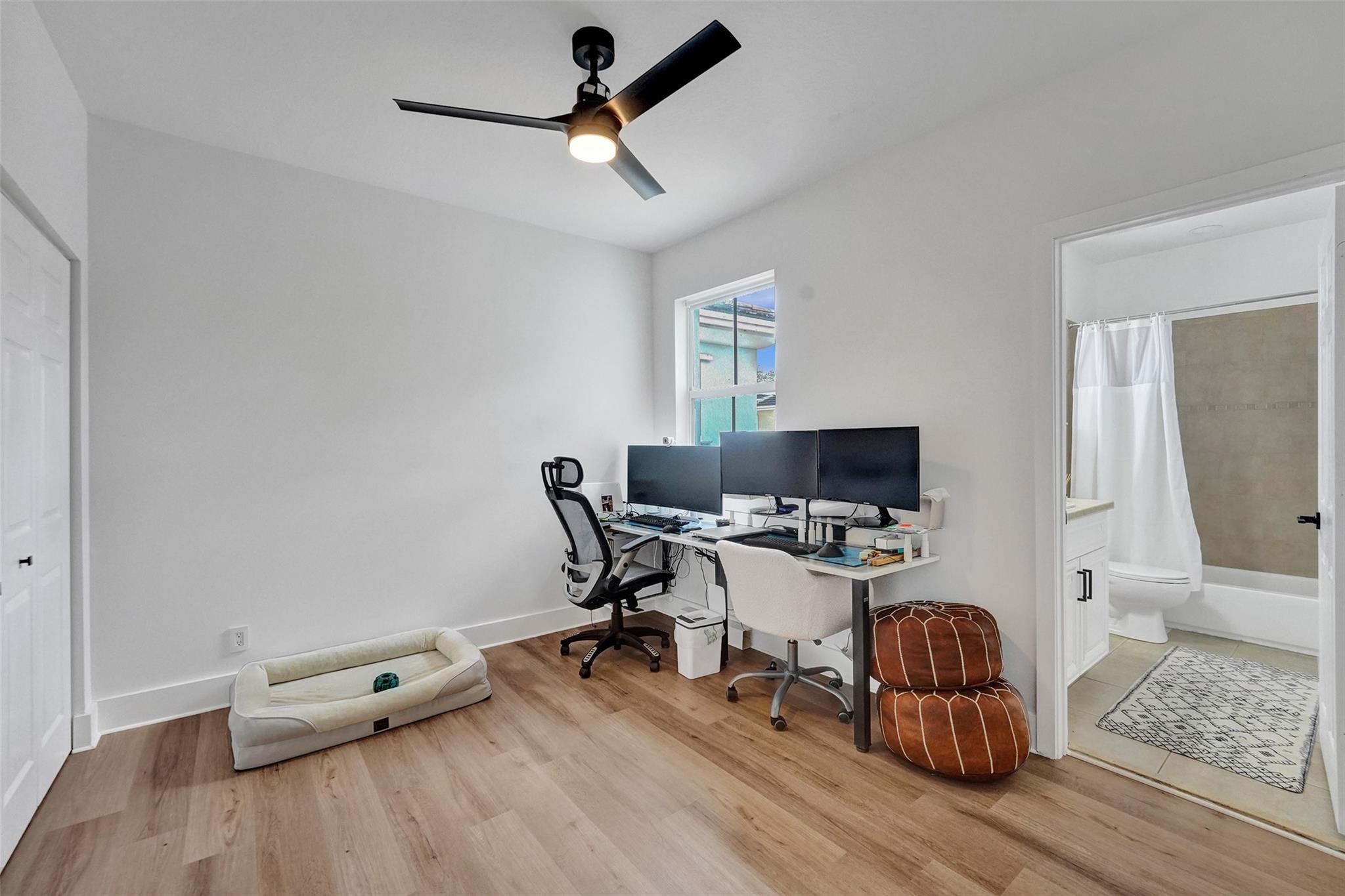 PERRY & WELLS SUB CORR PL - Residential