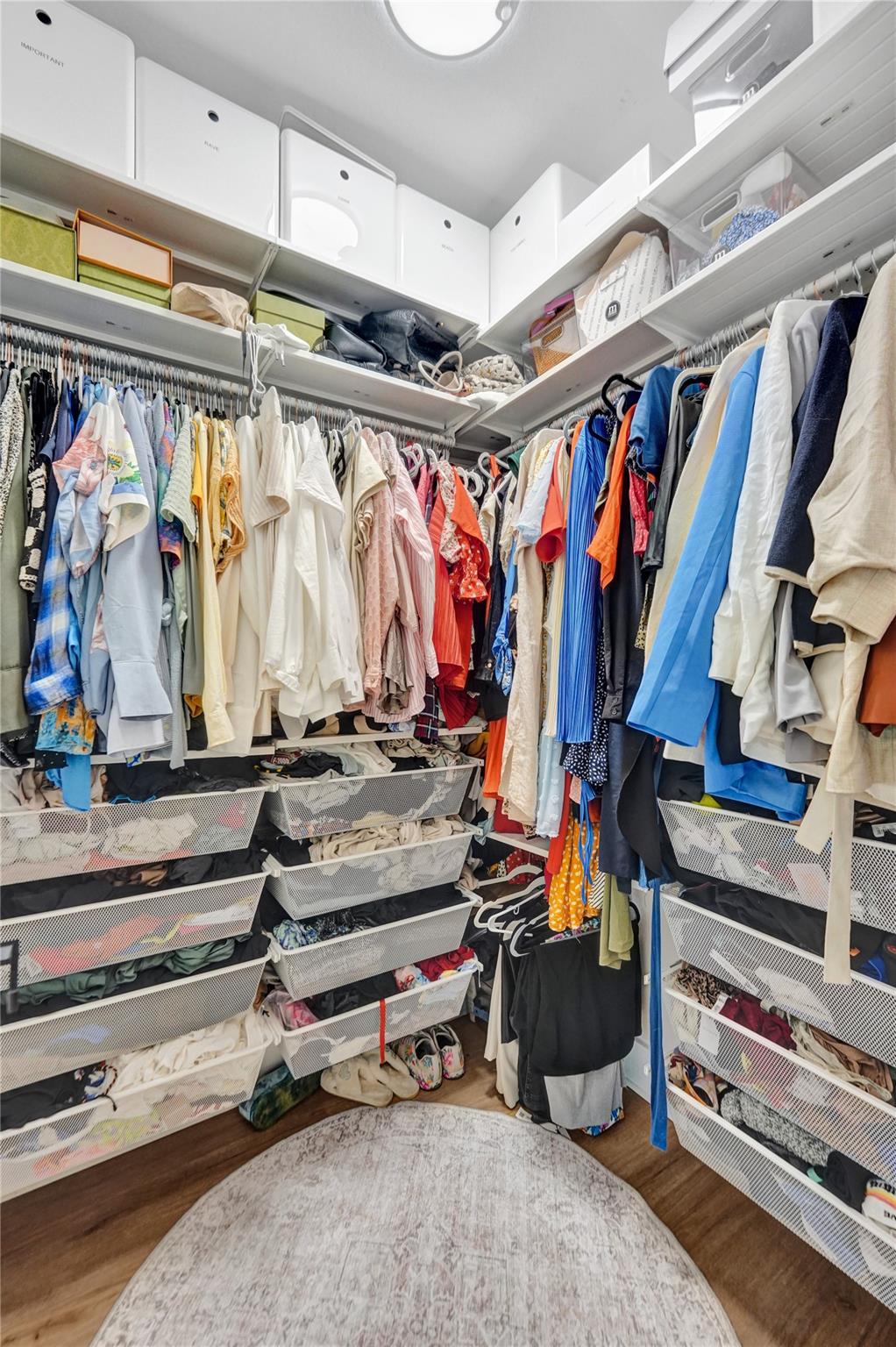 PERRY & WELLS SUB CORR PL - Residential