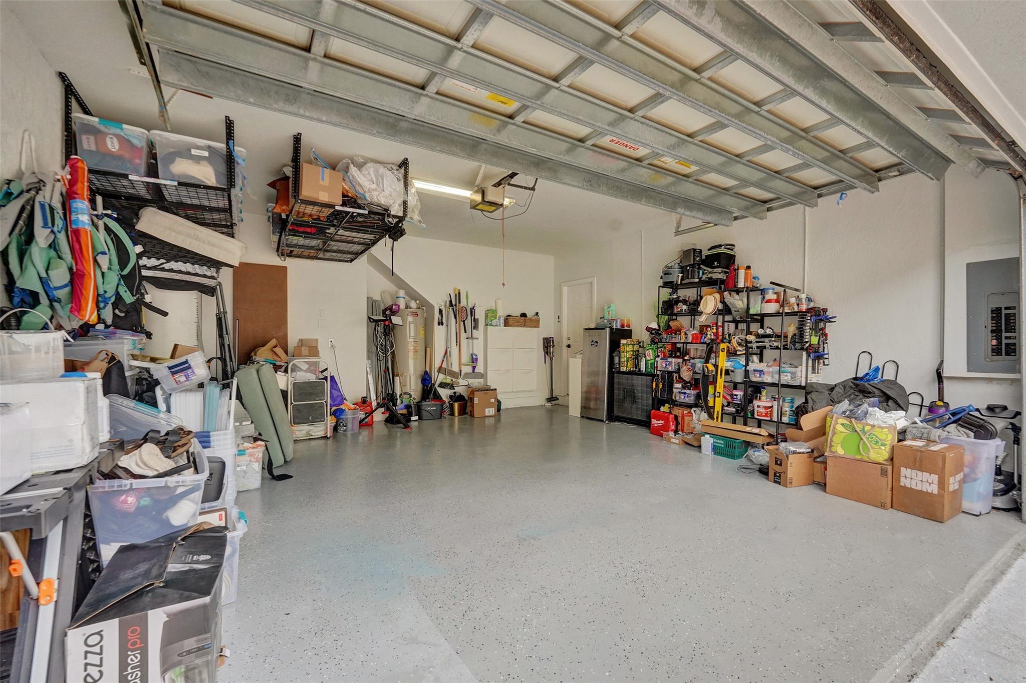 PERRY & WELLS SUB CORR PL - Residential