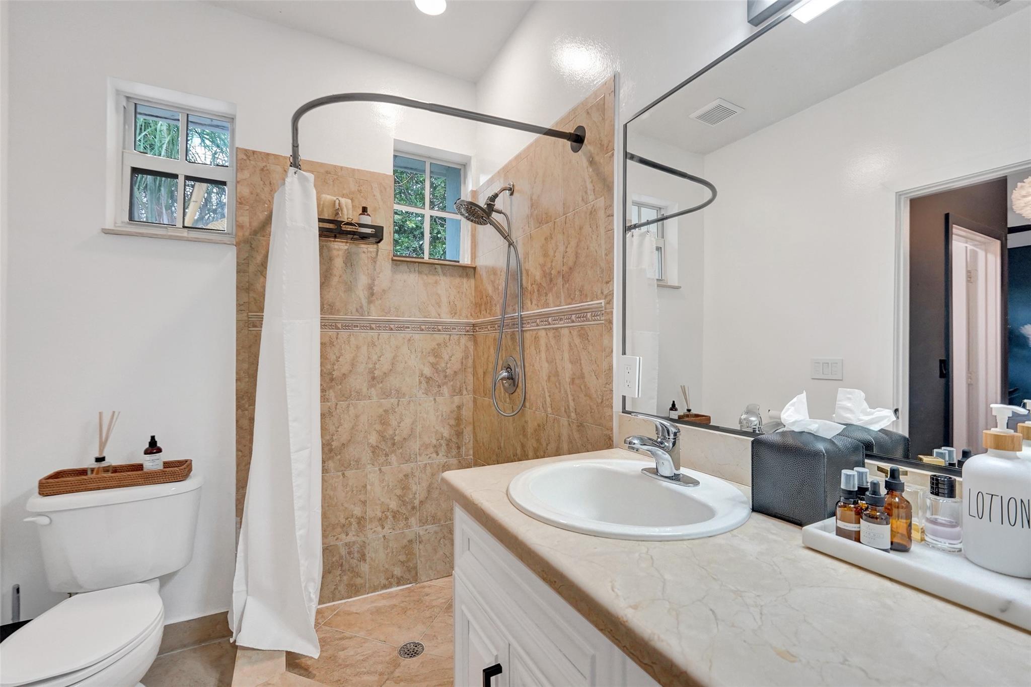 PERRY & WELLS SUB CORR PL - Residential