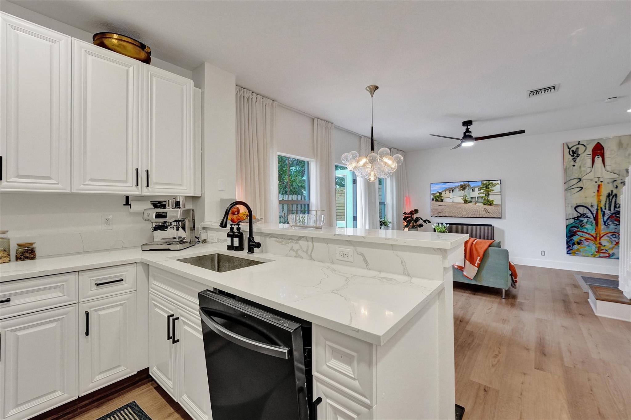 PERRY & WELLS SUB CORR PL - Residential