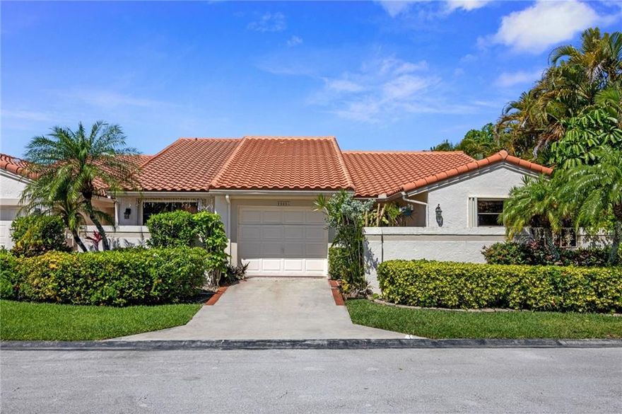 Highly sought after 3 bedroom, 2 bath, 1 car garage, corner villa with a tremendous, screened back patio overlooking a fabulous lakeview. This end unit home offers vaulted ceilings and a breakfast patio off the eat-in kitchen.  Brentwood of Boca is a hidden gem community welcoming all ages, is pet friendly and perfectly situated near all shopping, restaurants, houses of worship and major highways. If you are looking for a relaxing and carefree lifestyle, look no further as Brentwood is the ideal place to call home.