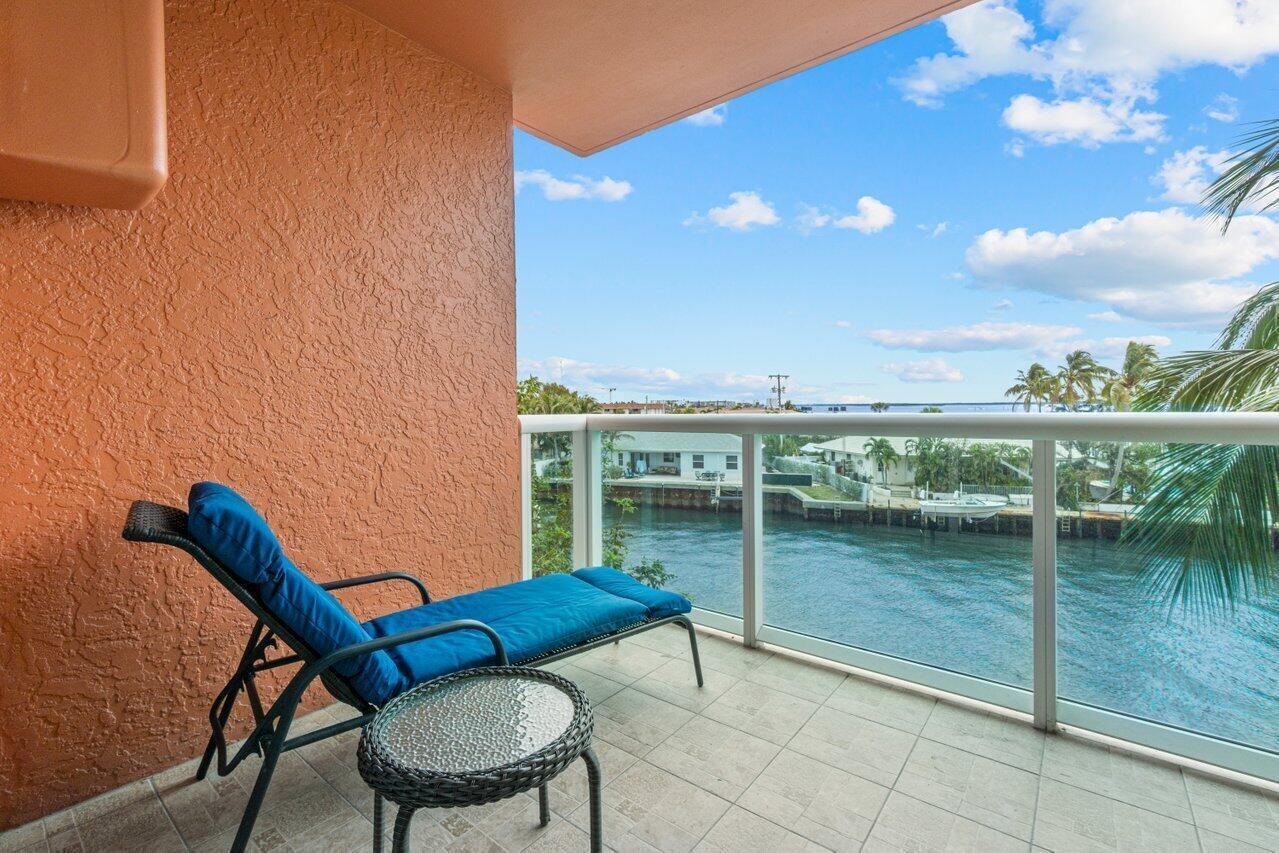 MARINA GRANDE RIVIERA BEACH CONDO - Residential