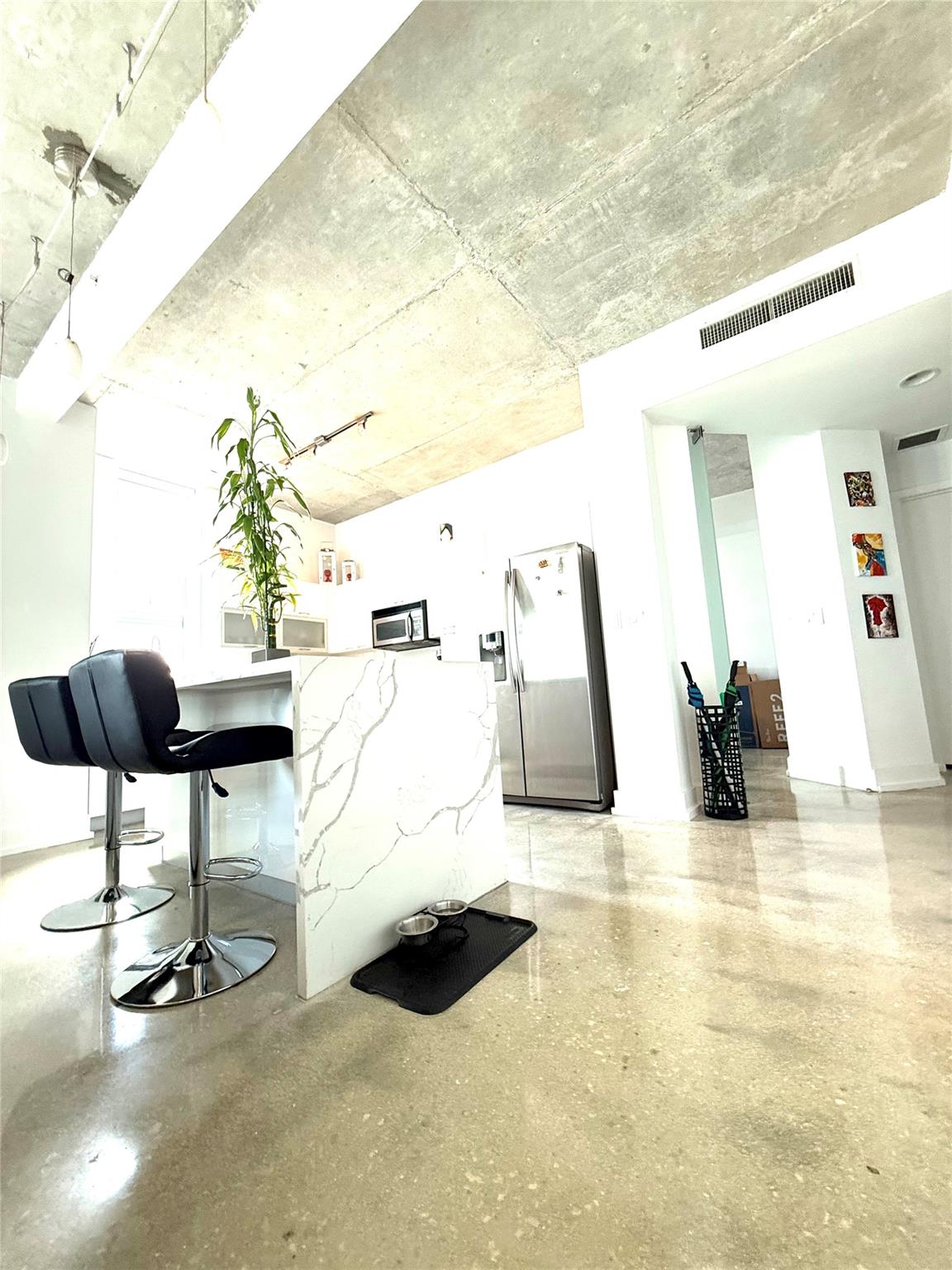 234 NE 3 ST 2107