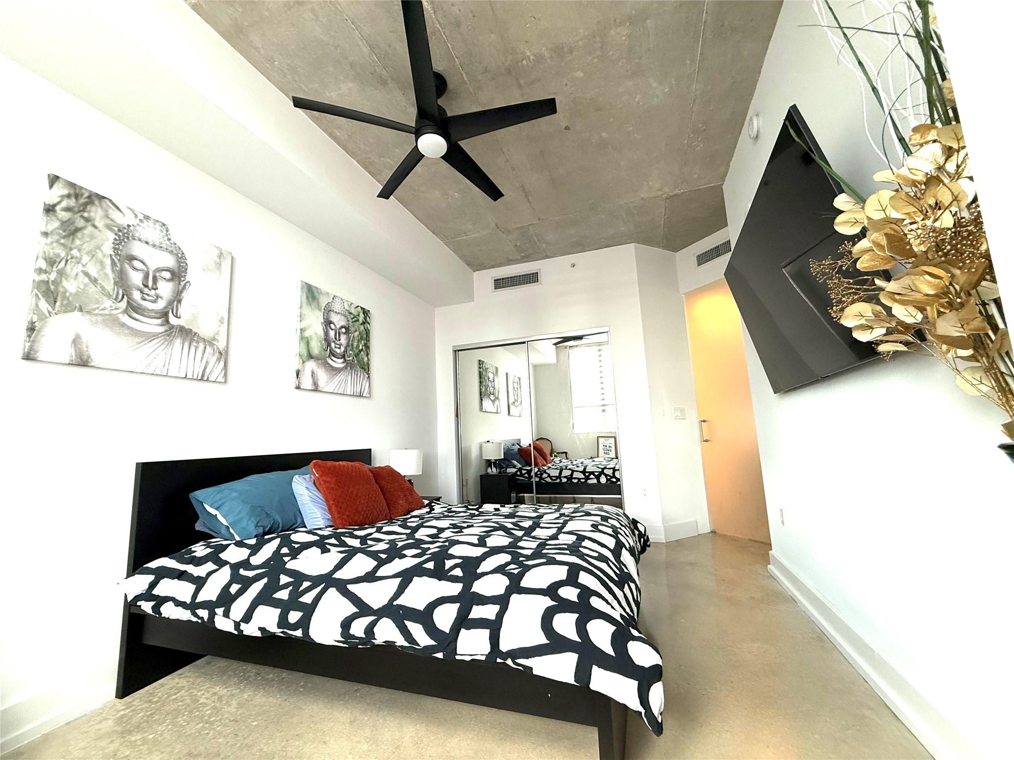 234 NE 3 ST 2107