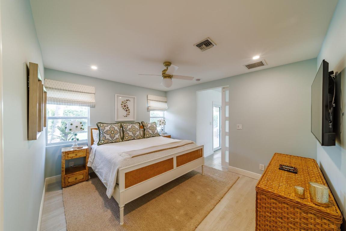 BURNUP AND SIMS ESTATES - Residential Lease