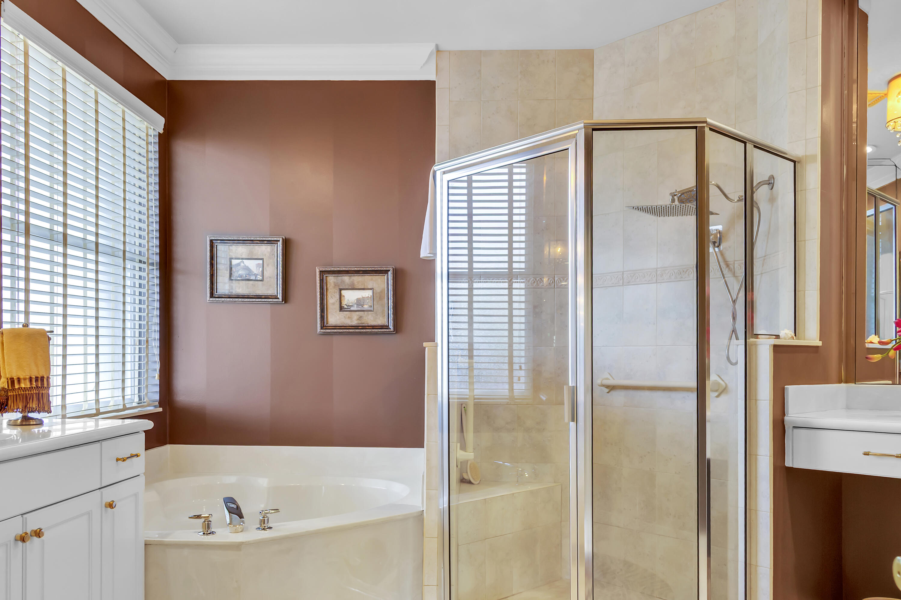 MIZNER FALLS - Residential