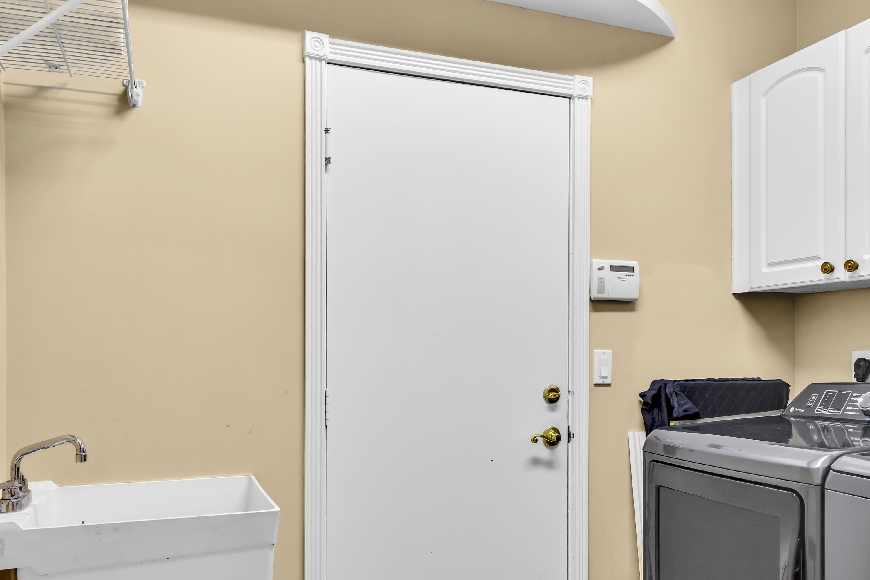 MIZNER FALLS - Residential