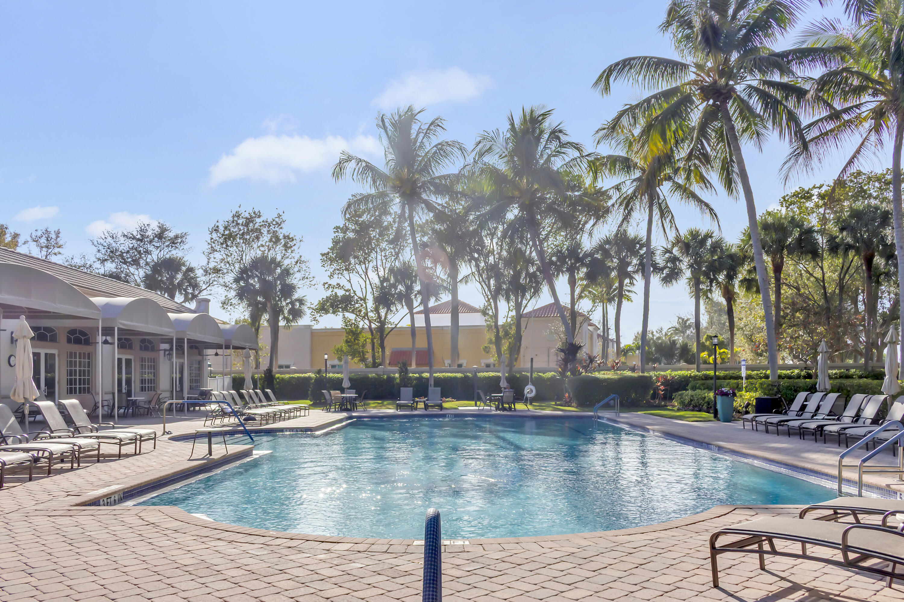 MIZNER FALLS - Residential