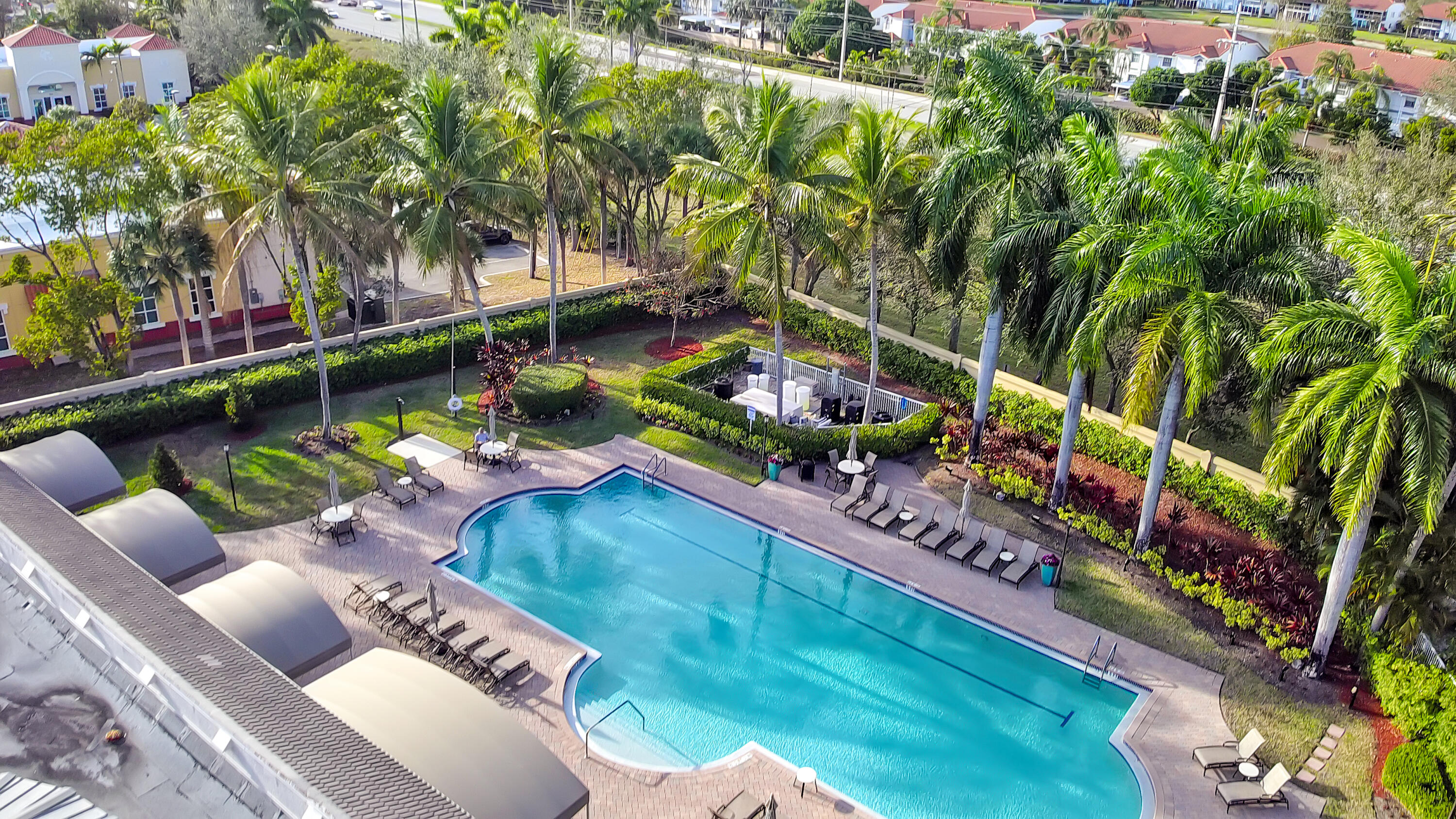 MIZNER FALLS - Residential