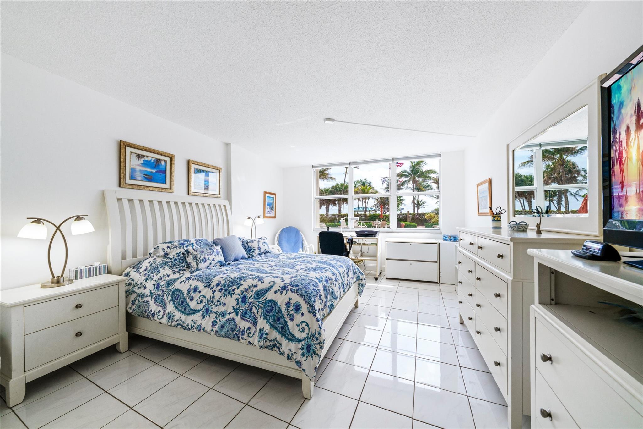 Bermuda House - Residential