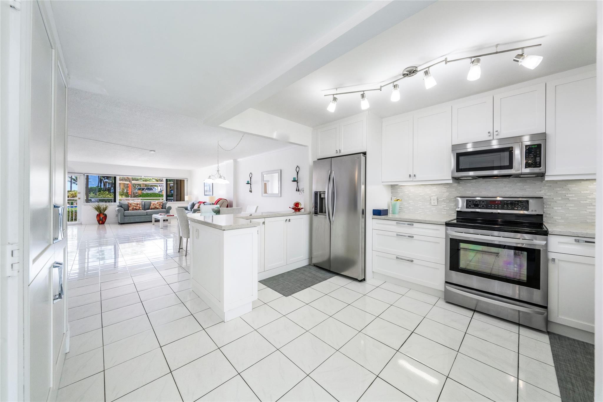 Bermuda House - Residential