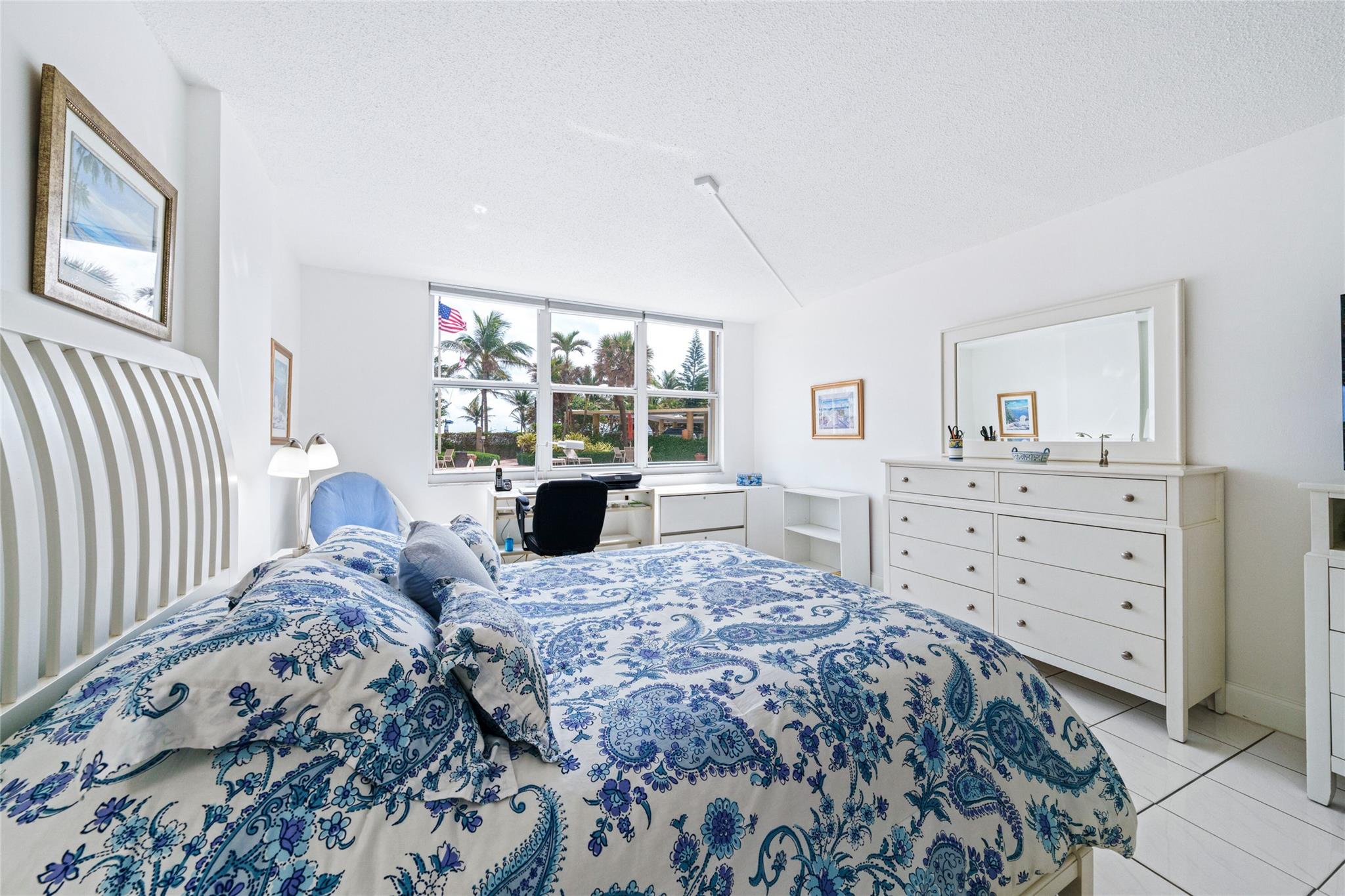 Bermuda House - Residential