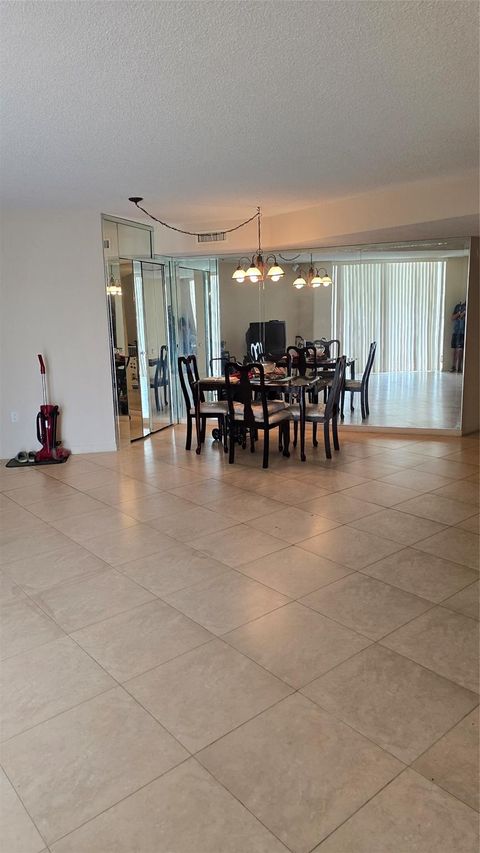 1300 NE Miami Gardens Dr 201E Miami FL 33179
