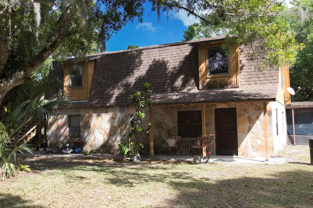 Photo of 4407 Regina Drive, Fort Pierce, FL 34982 (MLS # R10778269)