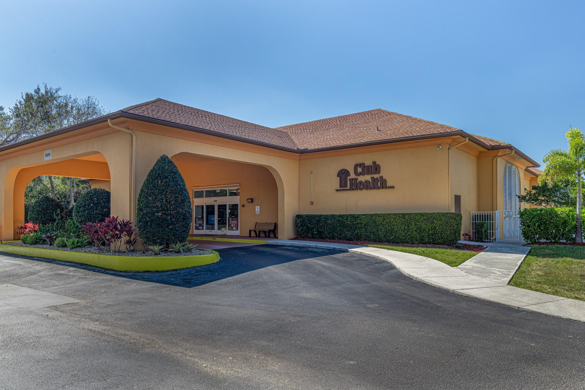 Suffolk At Century Villag - Residential Lease