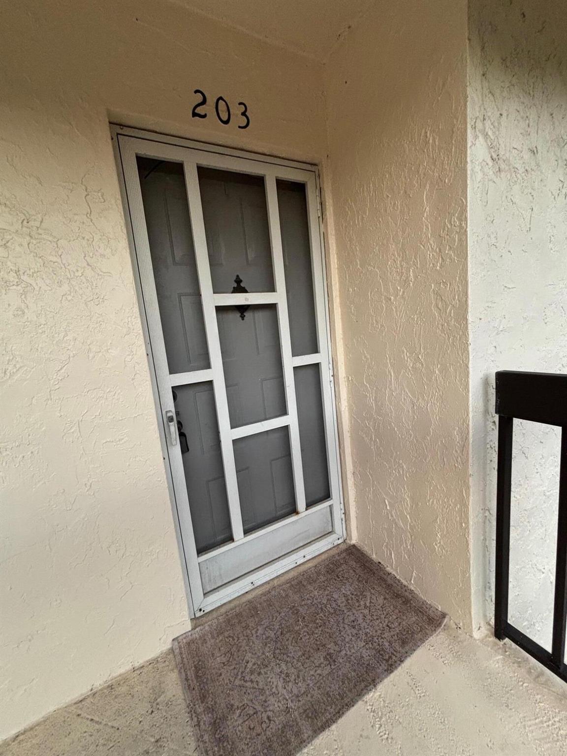 TROPIC VIEW CONDO - Residential Lease