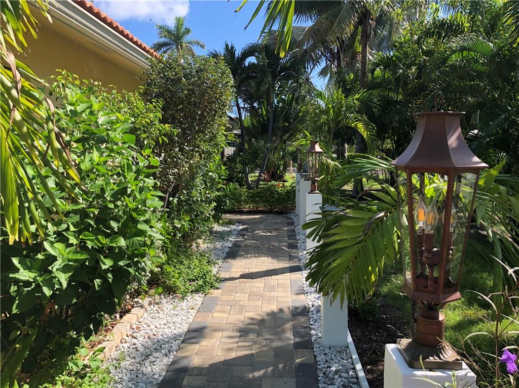 Palm Ridge 31-30 B - Residential Lease