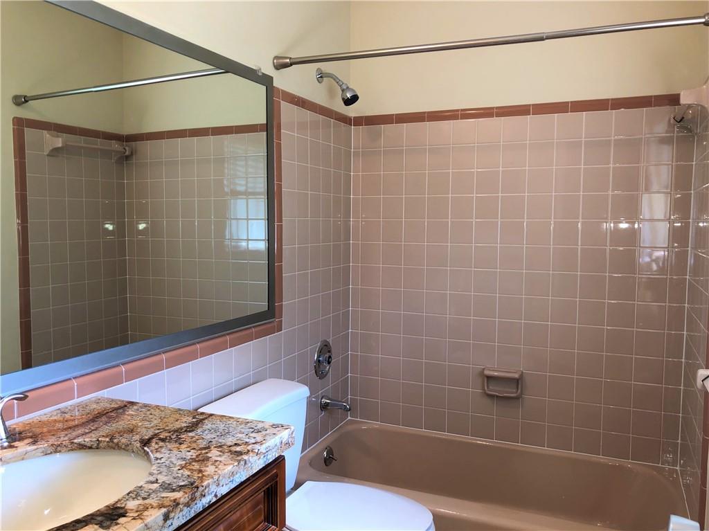 Palm Ridge 31-30 B - Residential Lease