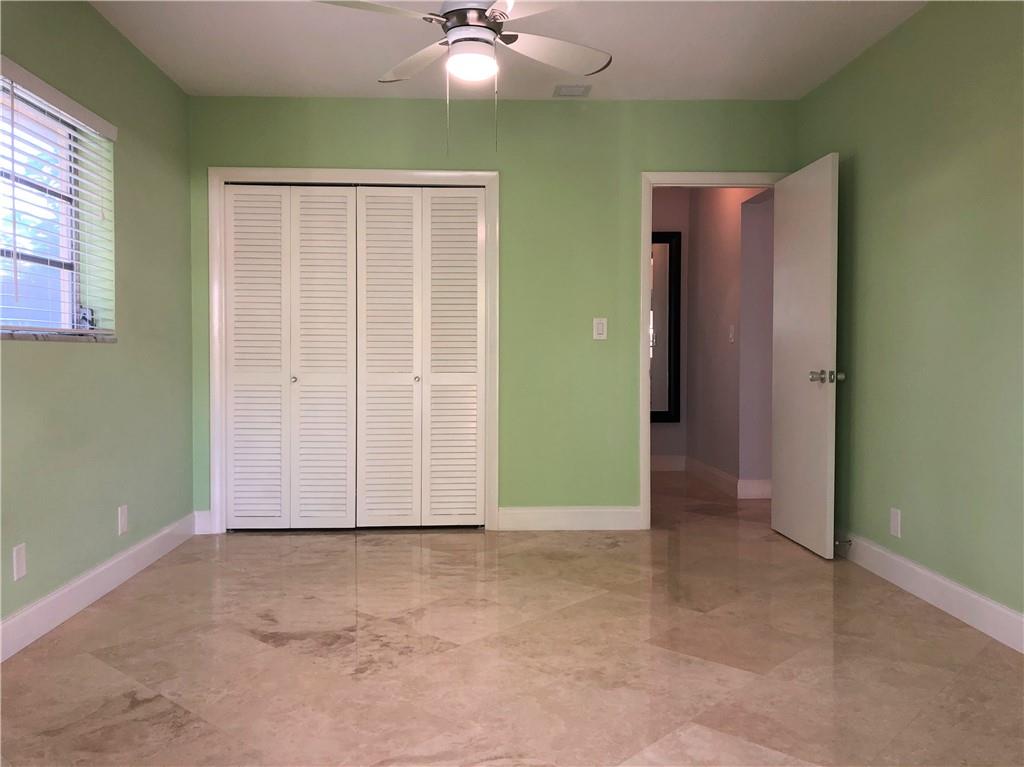 Palm Ridge 31-30 B - Residential Lease