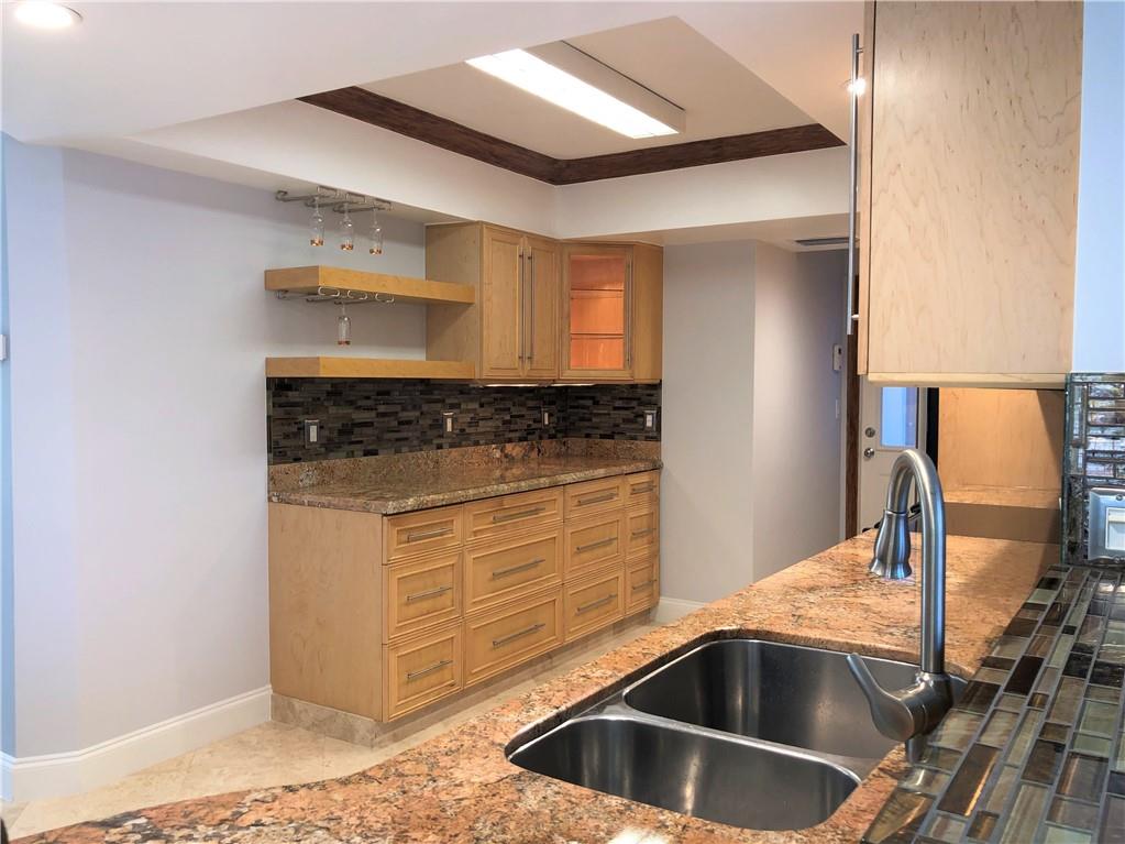 Palm Ridge 31-30 B - Residential Lease