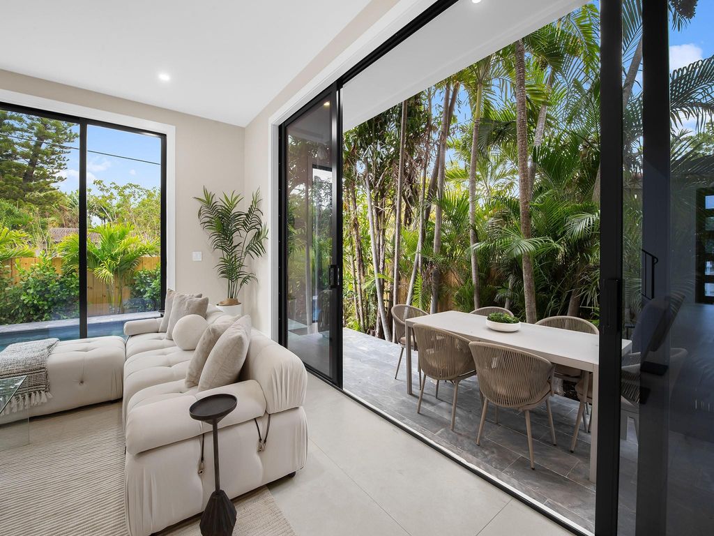 Photo of 1401 NE 16th Avenue, Fort Lauderdale, FL 33304 (MLS # F10550052)