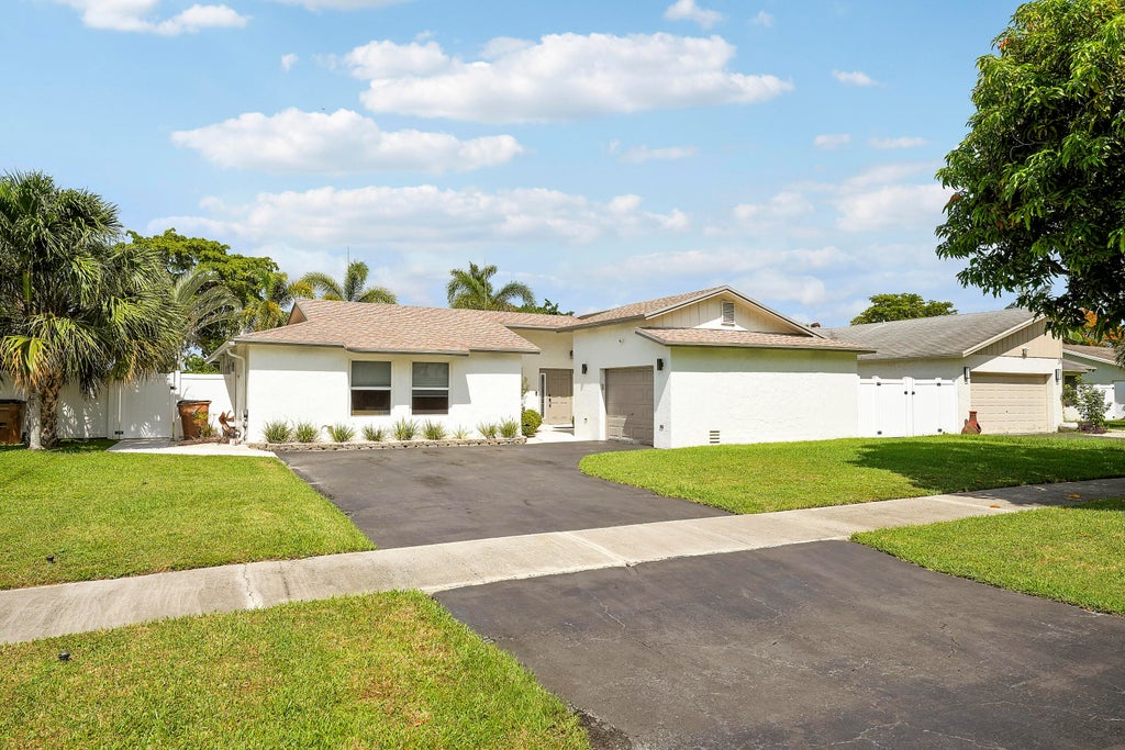 Photo of 275 NW 37th Way, Deerfield Beach, FL 33442 (MLS # B26072764)