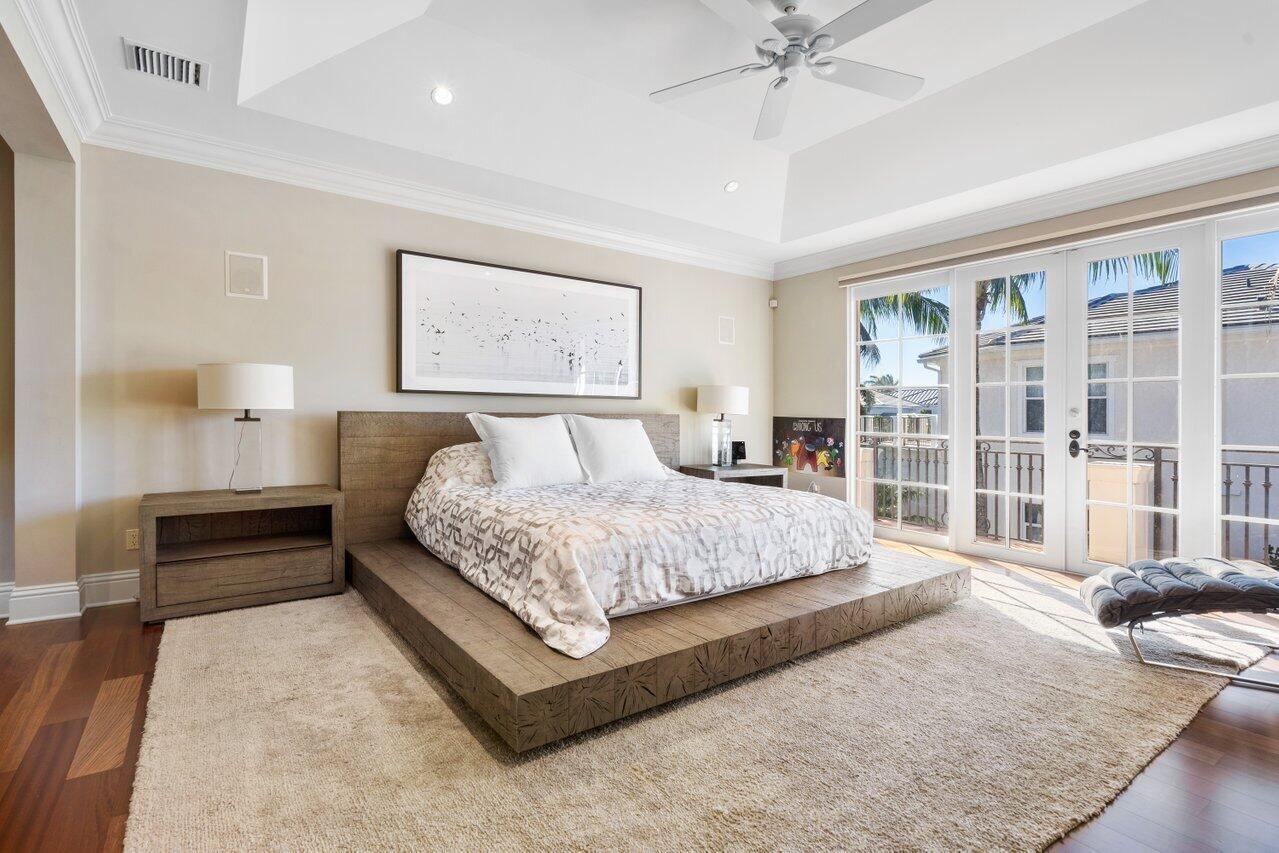 ROYAL PALM YACHT & COUNTR - Residential