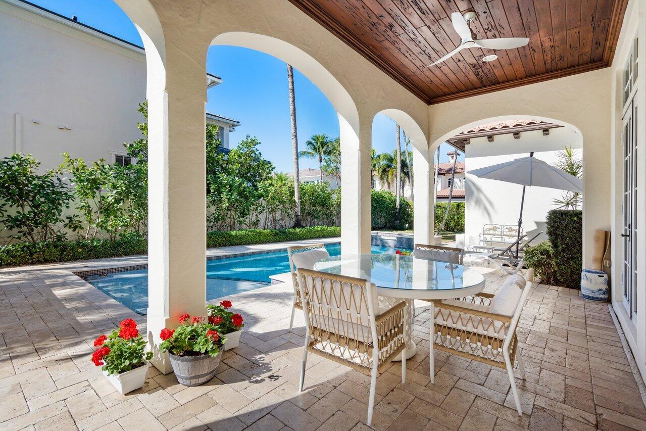 ROYAL PALM YACHT & COUNTR - Residential