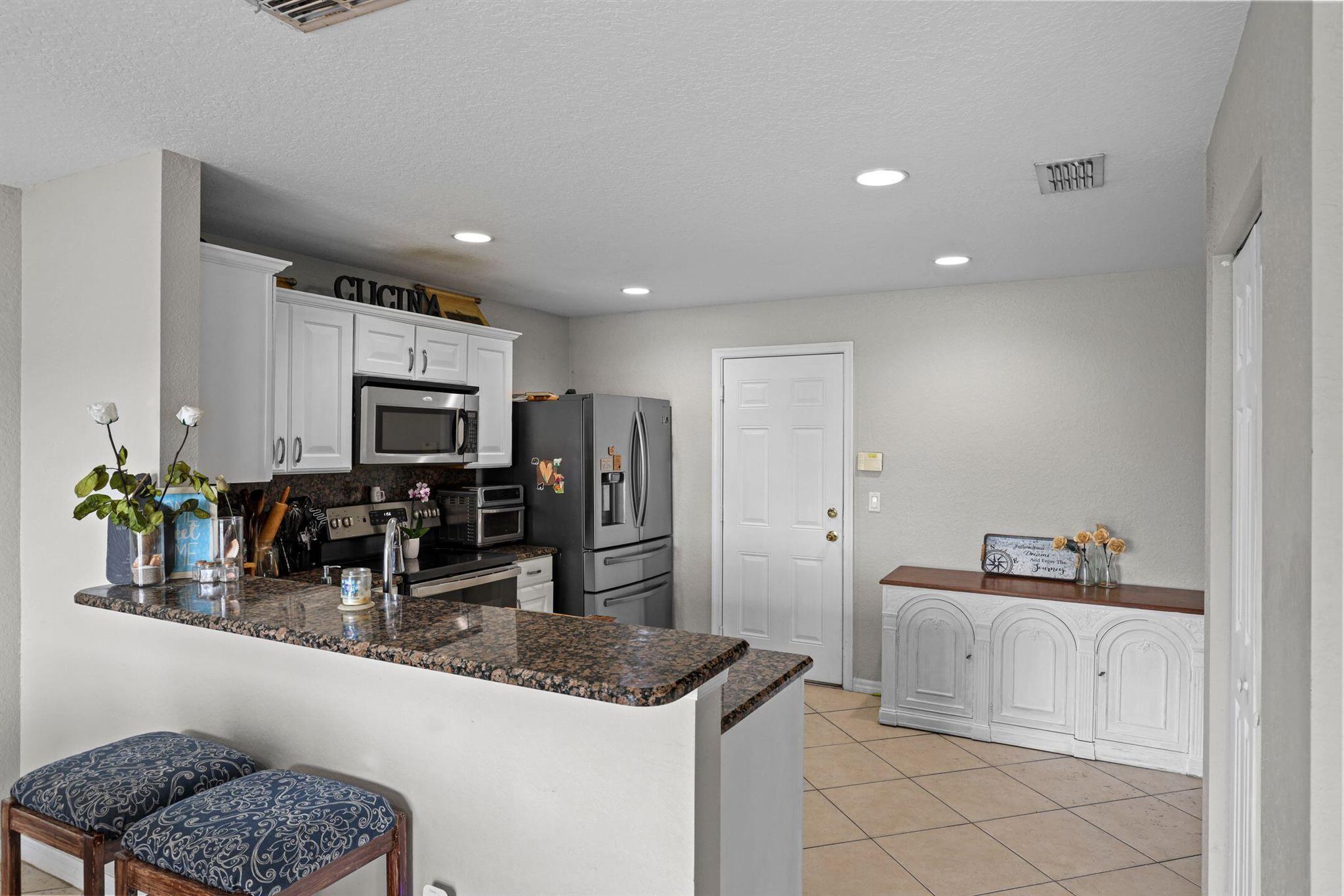 PORTOFINO ISLES - Residential