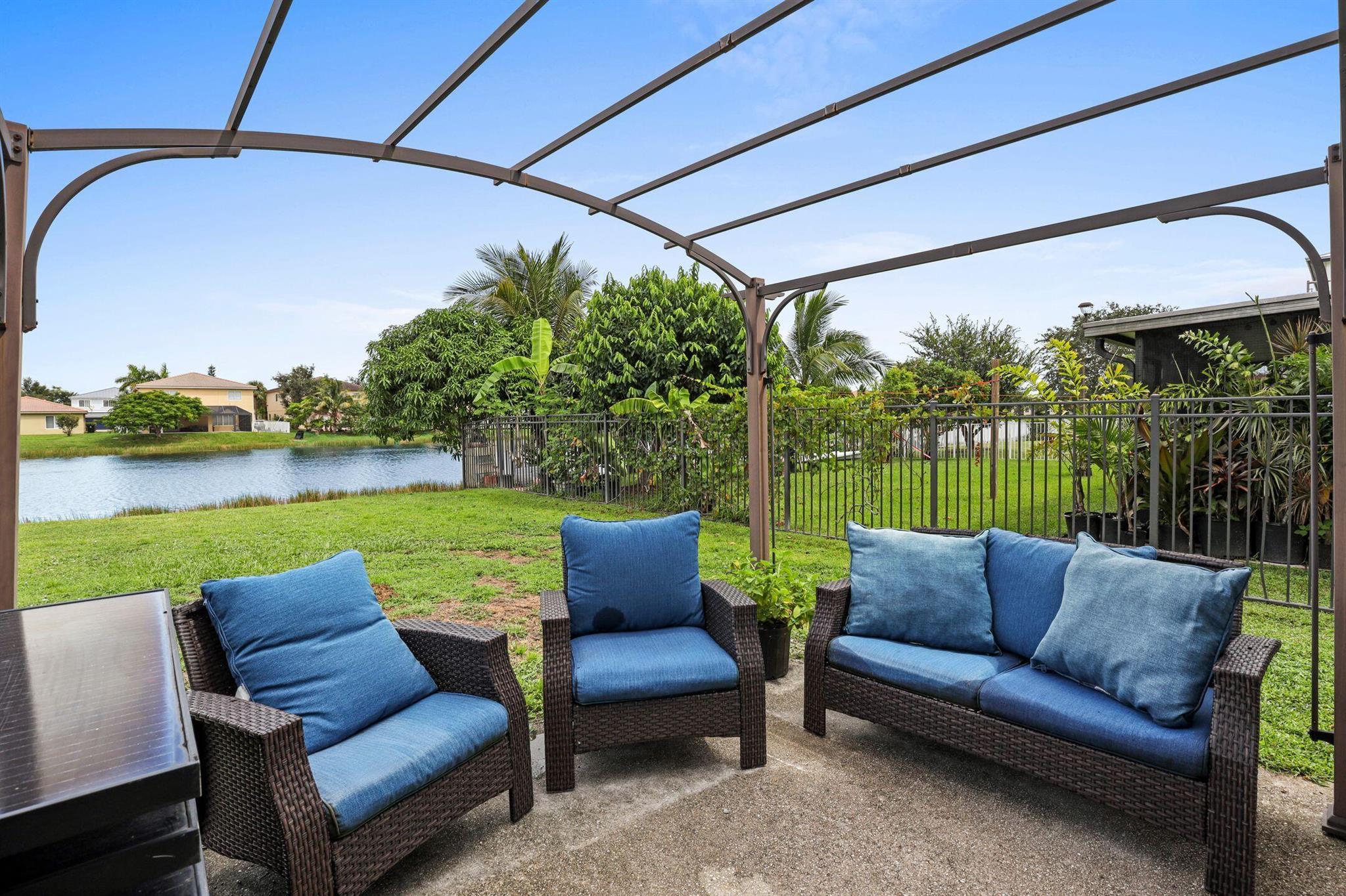 PORTOFINO ISLES - Residential