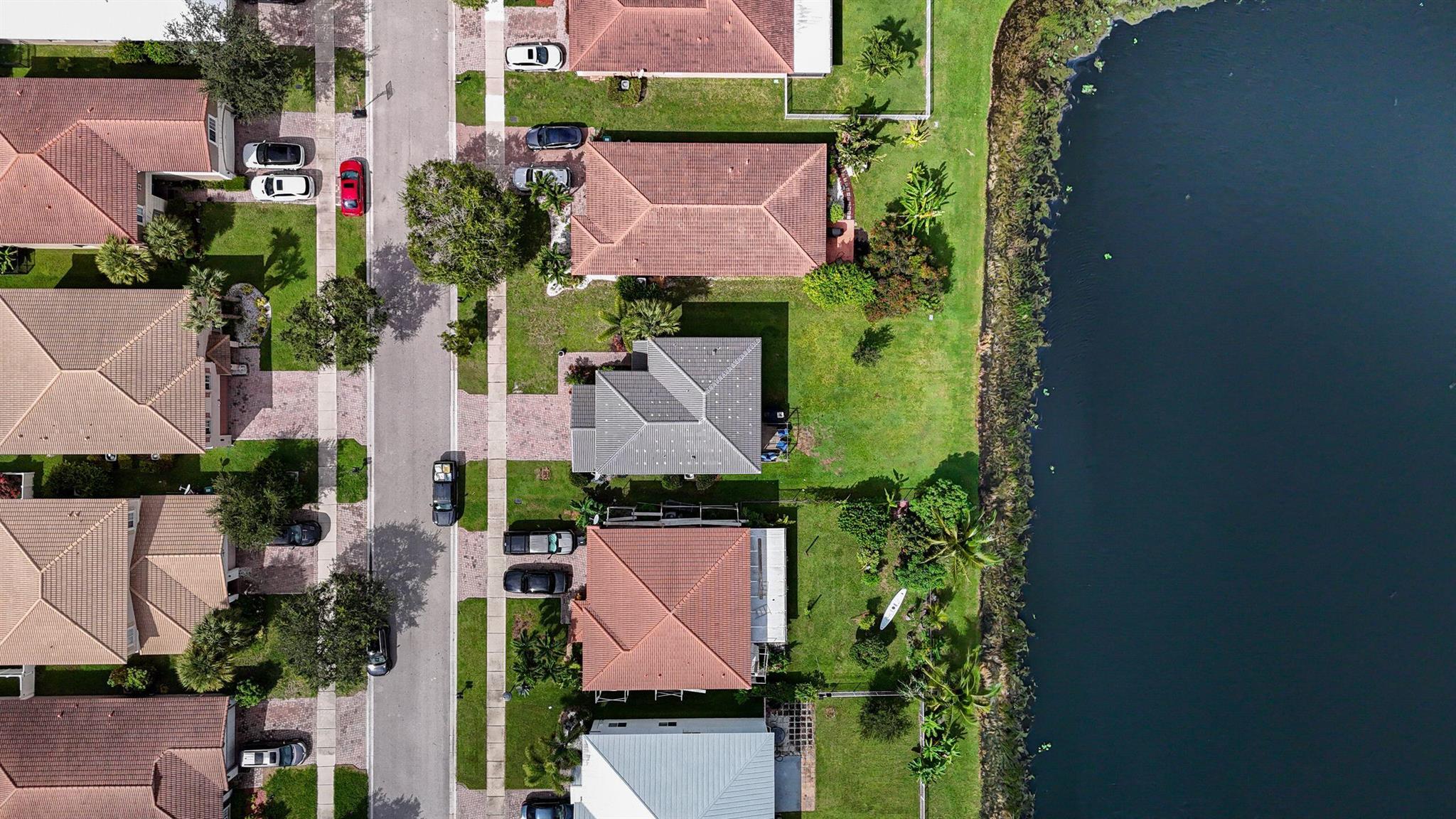 PORTOFINO ISLES - Residential