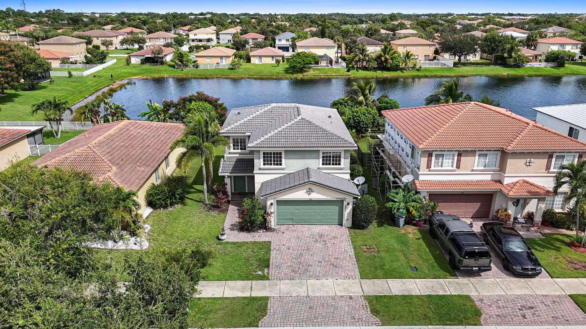 PORTOFINO ISLES - Residential