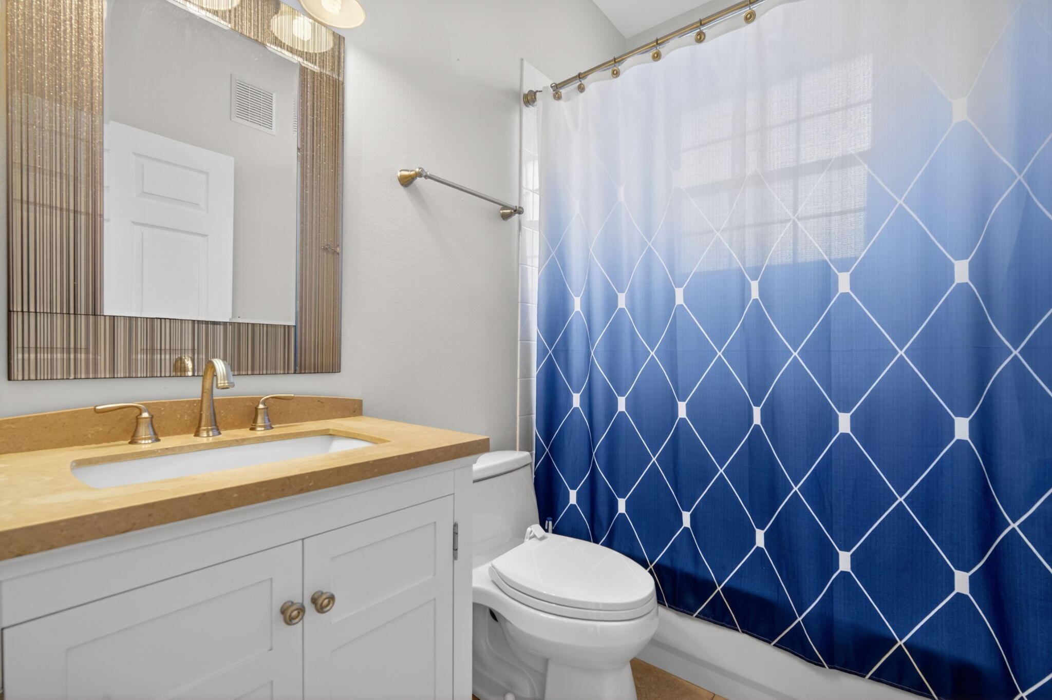 REGENCY HOMES AT SUNRISE - Residential