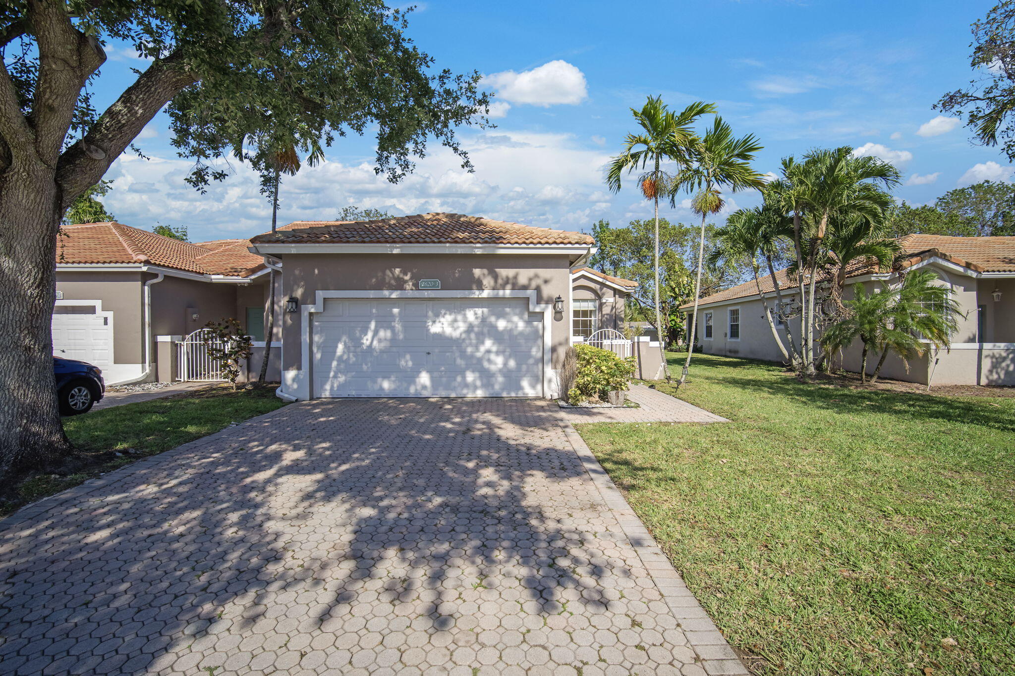 REGENCY HOMES AT SUNRISE - Residential