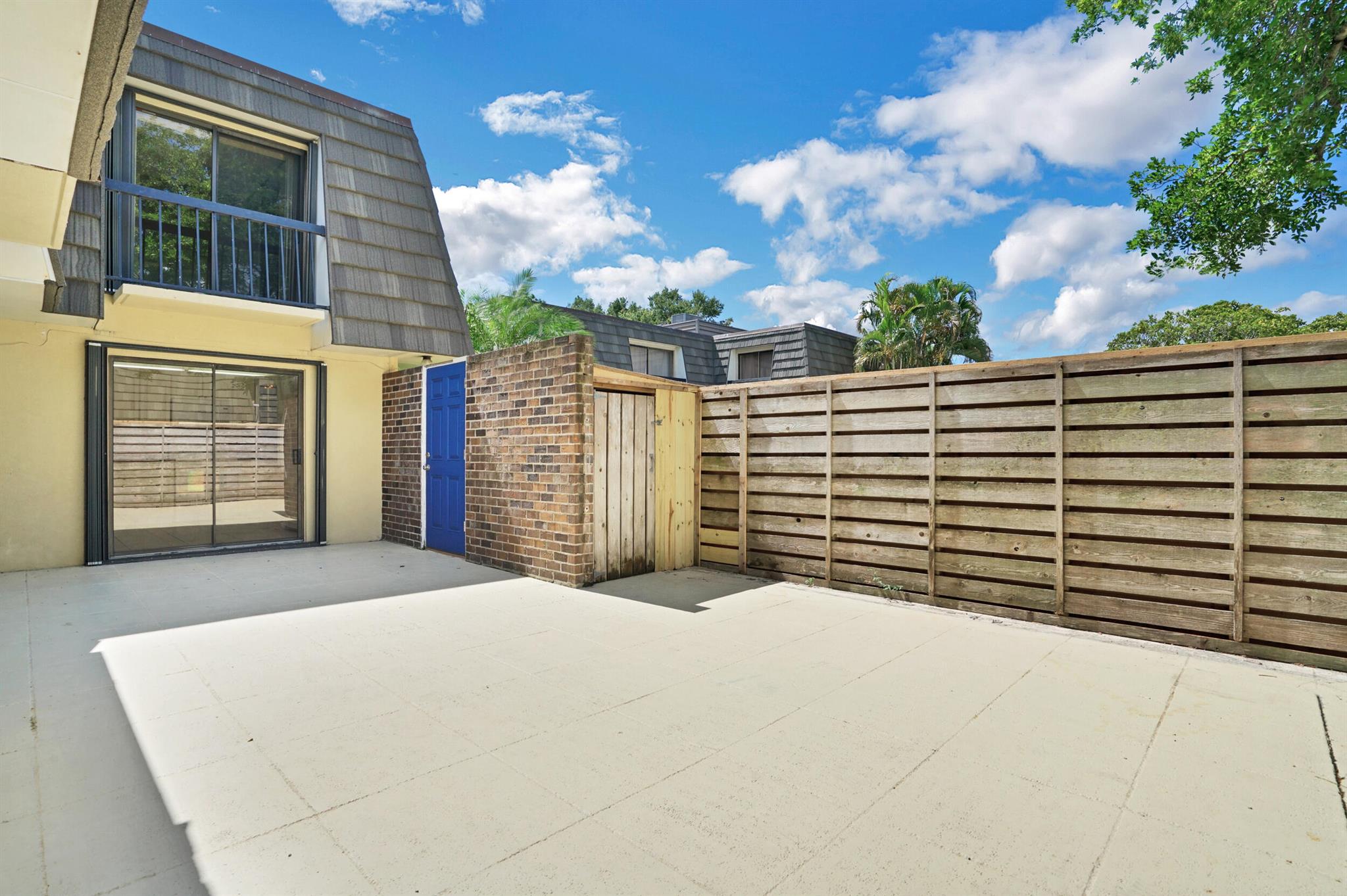 707 7th Terrace